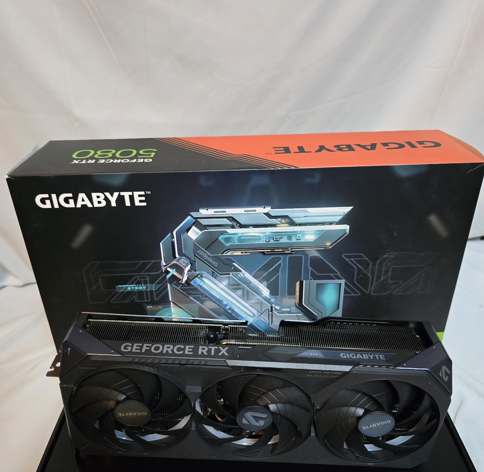 GeForce RTX™ 5080 GAMING OC 16G