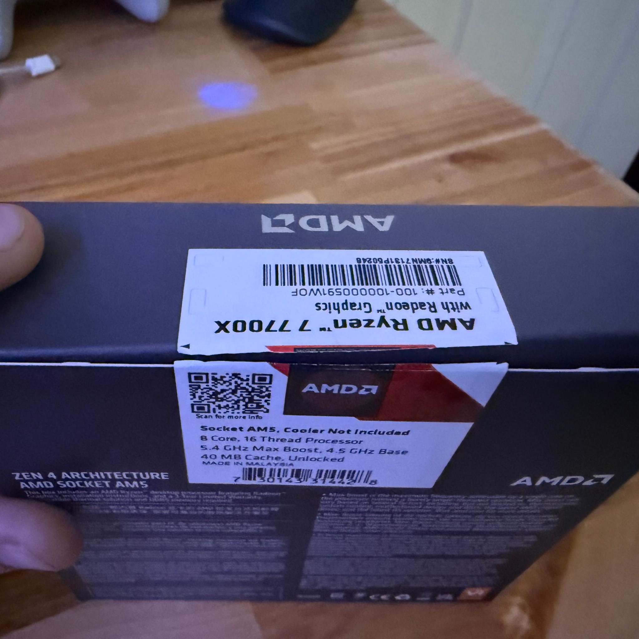AMD Ryzen 5 7600X