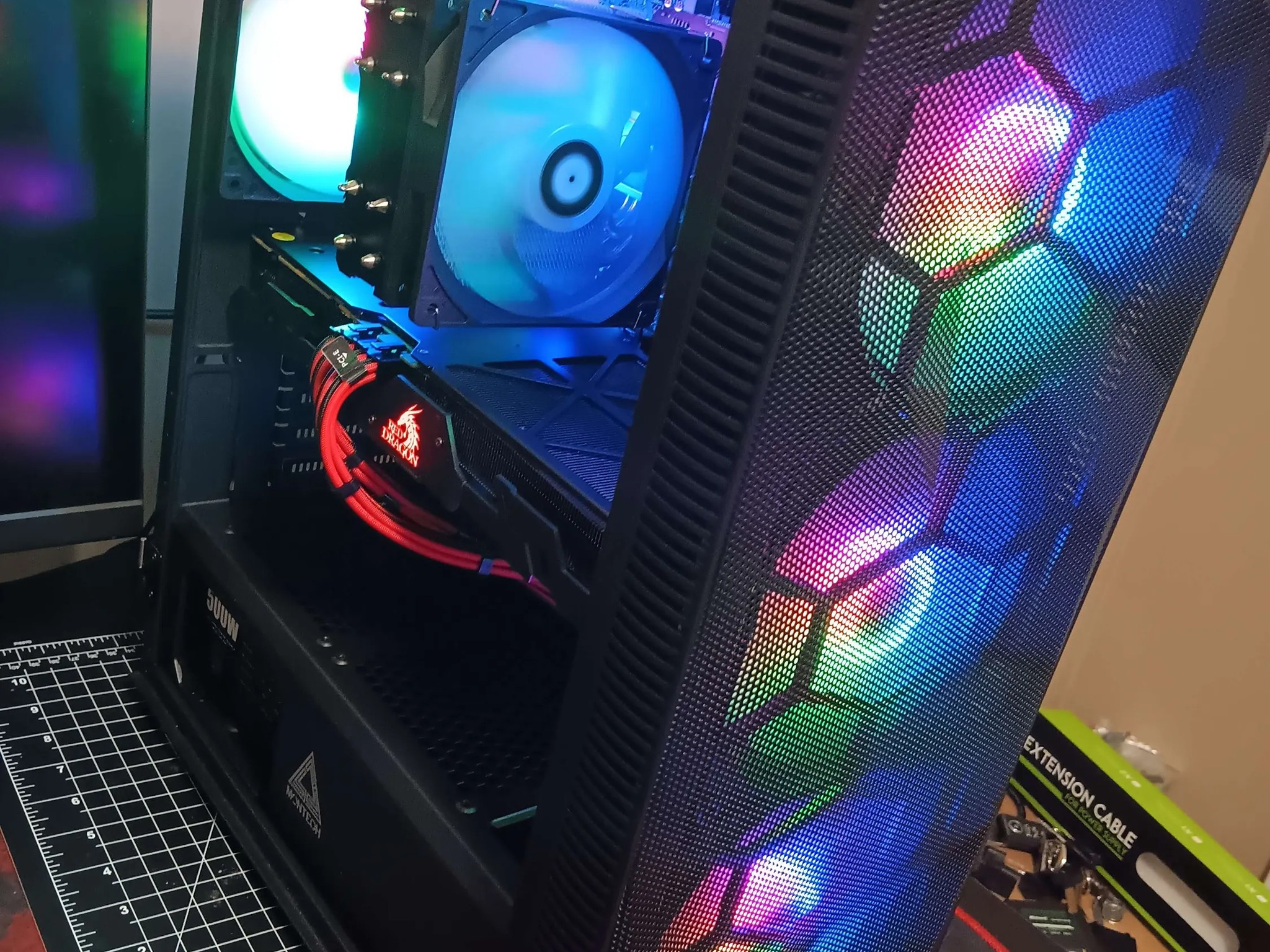 | Black RGB GAMING PC | Ryzen 5 2600x|RedDragon Vega56(UV'd & OC'd)|16gb DDR4 RAM|500g SSD Storage