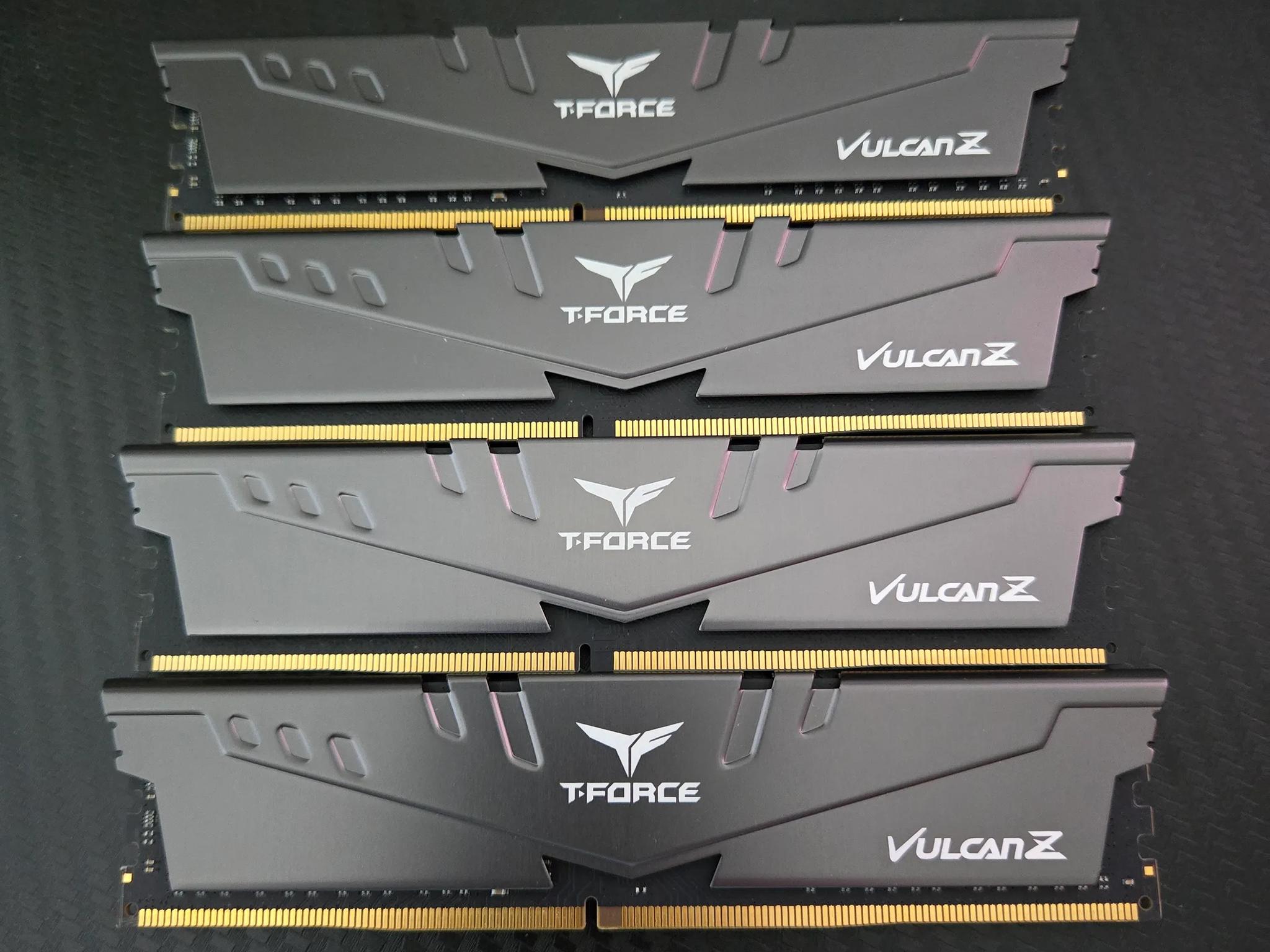 T-Force 32GB (4x8GB) DDR4 3200MHz ram kit