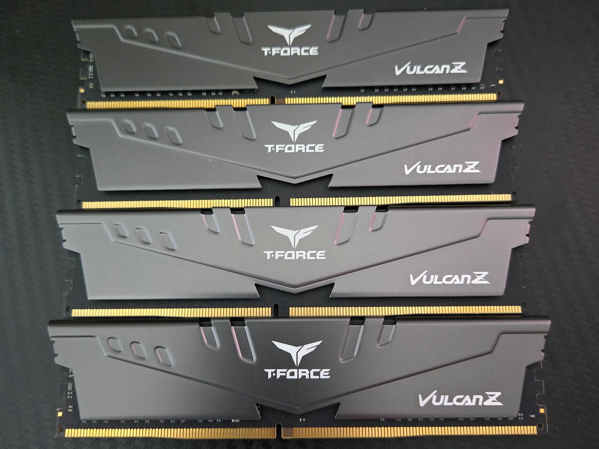 T-Force 32GB (4x8GB) DDR4 3200MHz ram kit