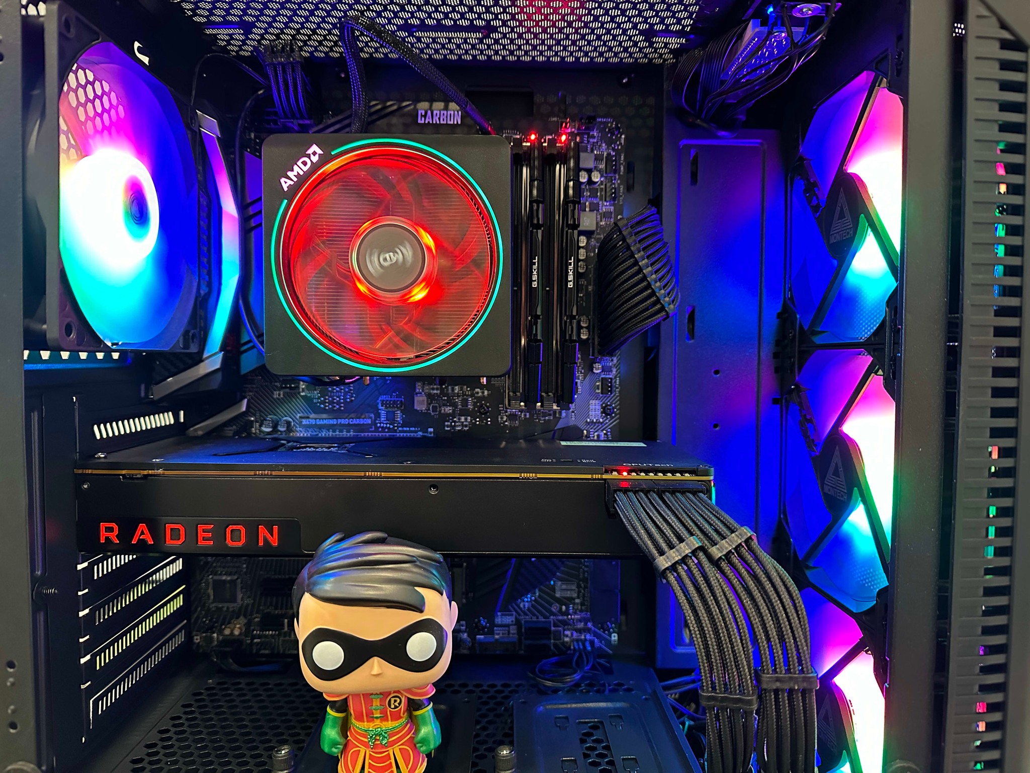 Robin DC || Gaming PC- Ryzen 2700X 8Cores/16 Threads-RX Vega 64 8GB HBM2-16GB DDR4 RAM-1TB WD  SSD