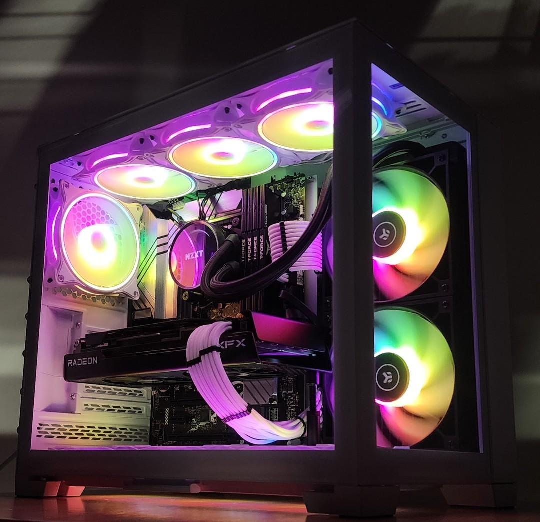 Gaming PC i9-14900K 32GB RAM 2TB SSD RX 7800 XT 16GB Windows 11 Computer