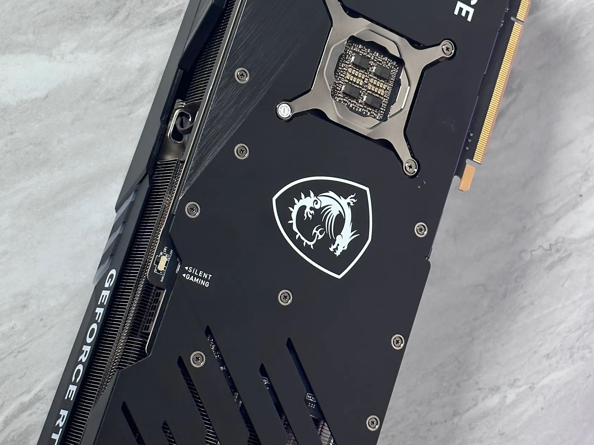 MSI RTX 4090 GAMING TRIO 24G