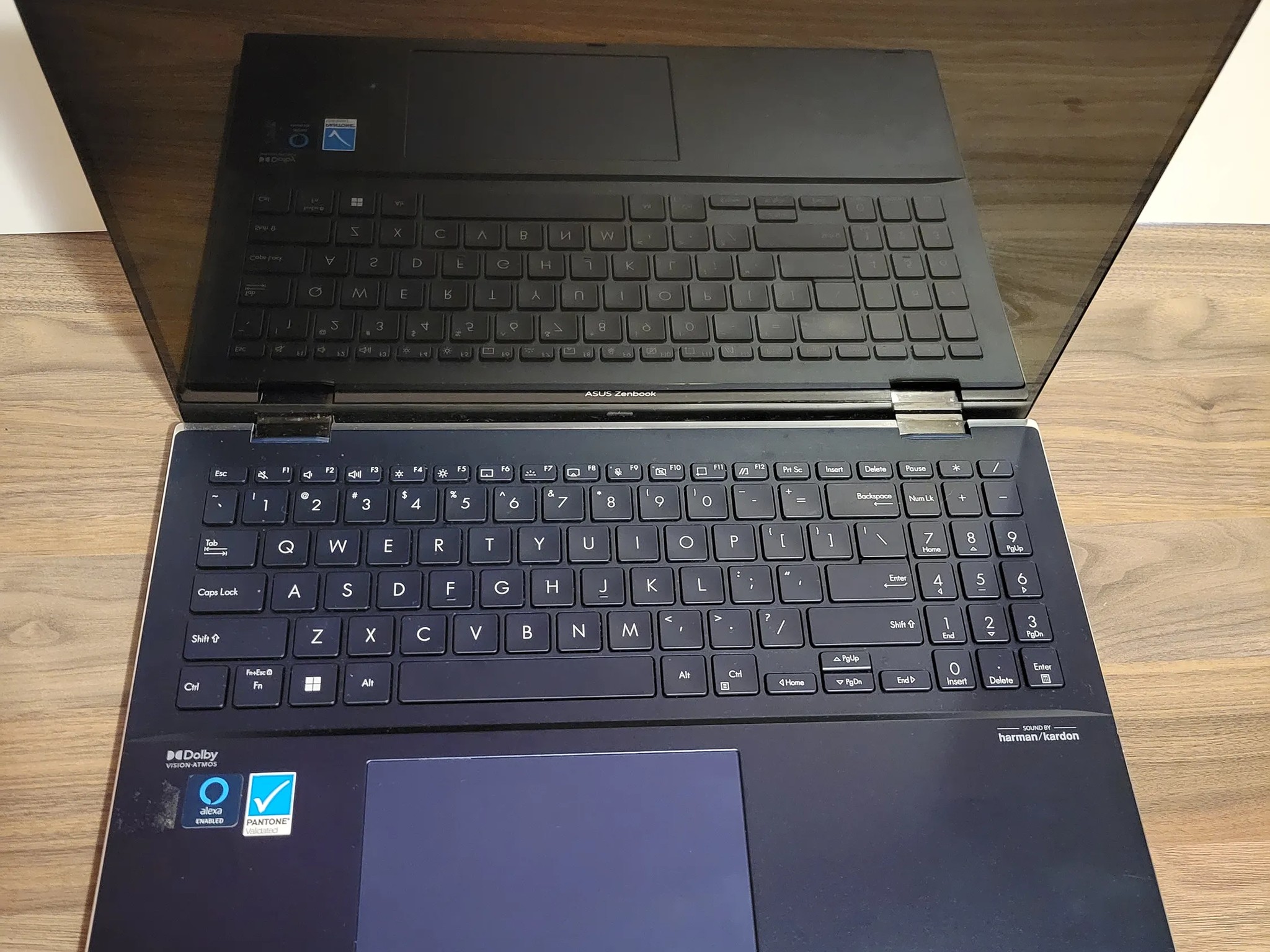 Asus ZenBook Touchscreen Laptop 15"- 512GB - i7 12th Gen - 16Gb ram