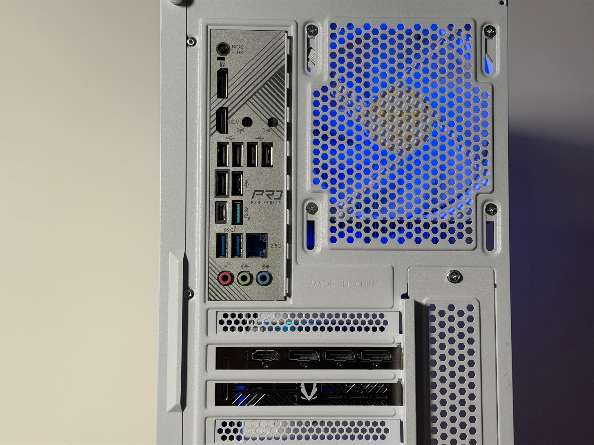 RTX 5060ti 16gb Ryzen 7 7700x Gaming PC