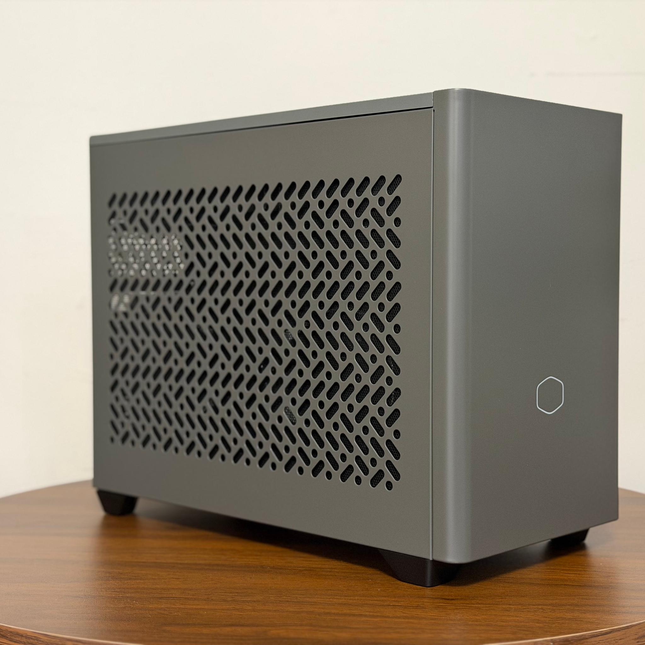 RTX 5070 Ti | Ryzen 7 7800X3D | 32GB DDR5 | B850-I | 2TB Gen5 SSD | 850W