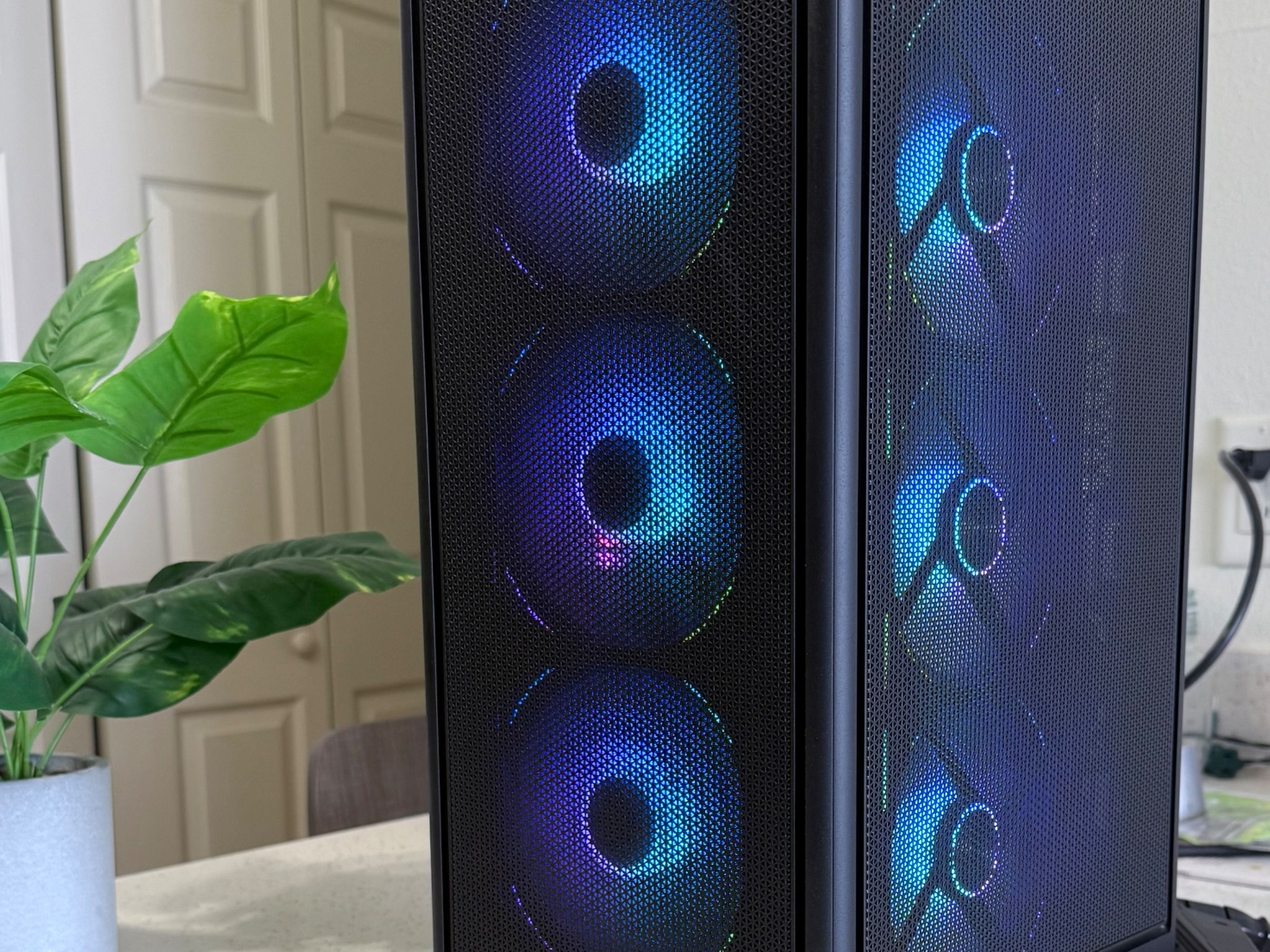 Black Opal VIII|Core Ultra 7 265K| 5070 Ti|32GB DDR5|2TB PCIE 5.0| Workstation SFF Gaming PC