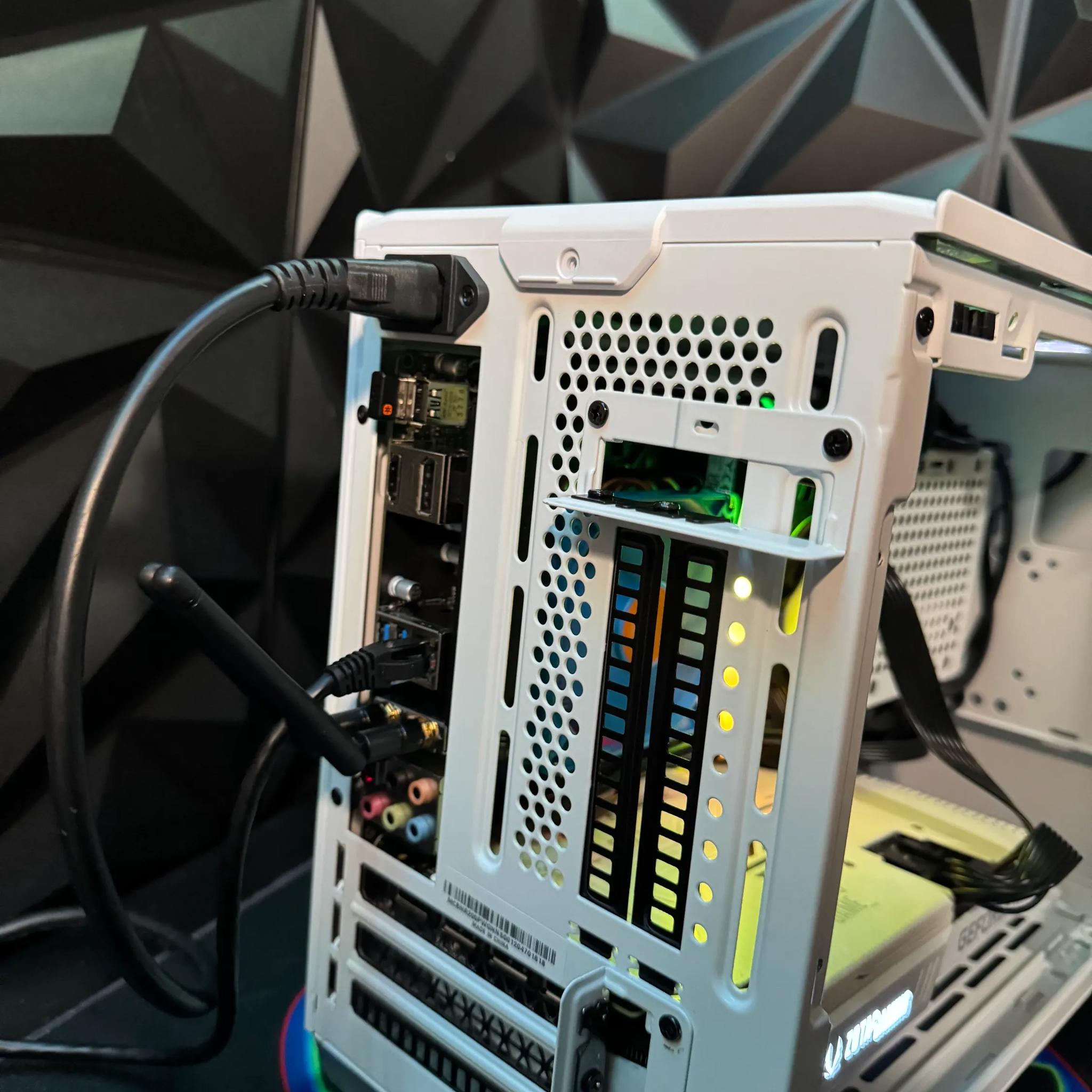 🐘 The Tiny Tusker 3060 🐘  I5 | RTX 3060| 16 GB DDR4| 1 TB NVMe