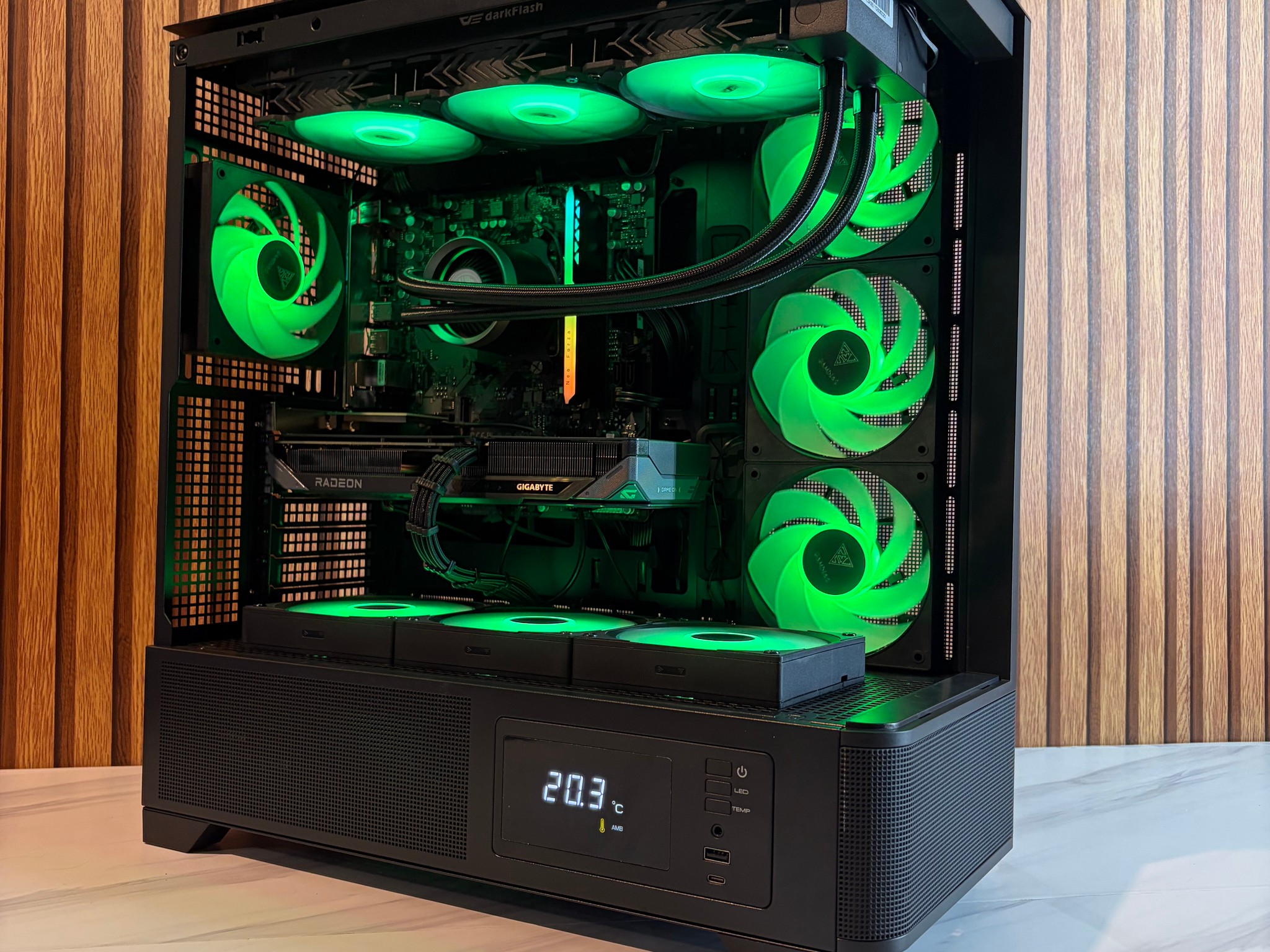 9060XT 16GB | RYZEN 5 9600X  | 16GB DDR5 | 650W | 360MM