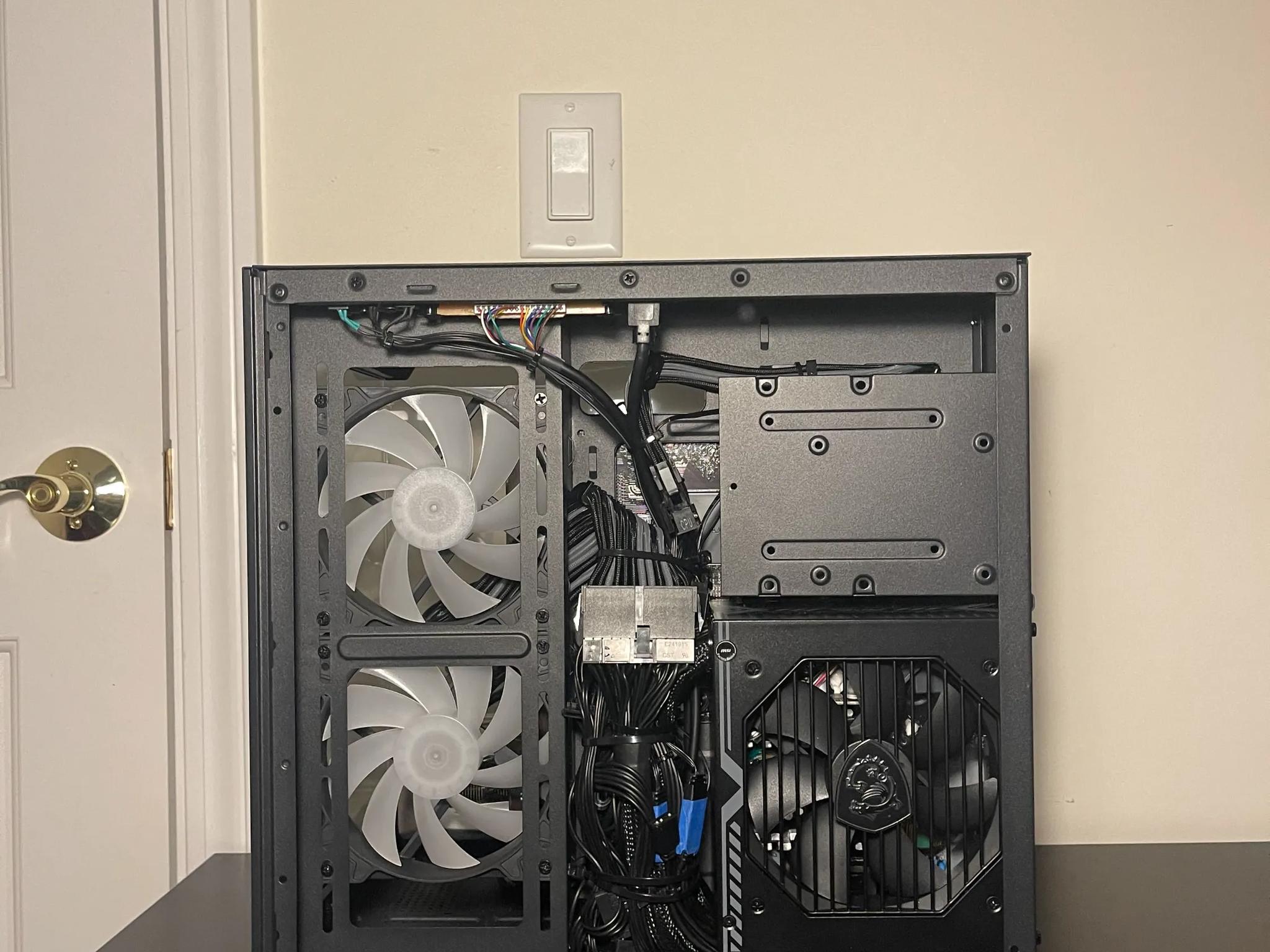 [Summer Sale] The Silver Nitro Gaming PC | Ryzen 5600 with Sapphire Nitro+ RX 5700xt