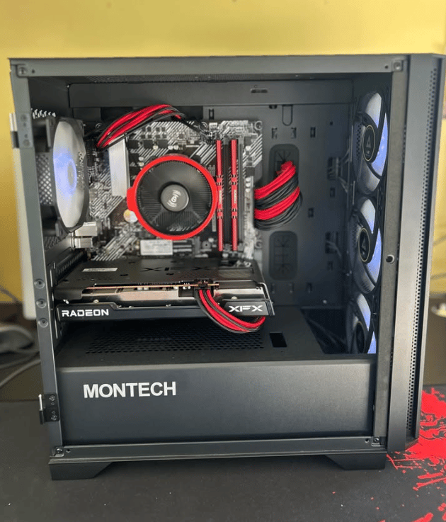 Black and Red Rx 6600/Ryzen 5 5500 PC