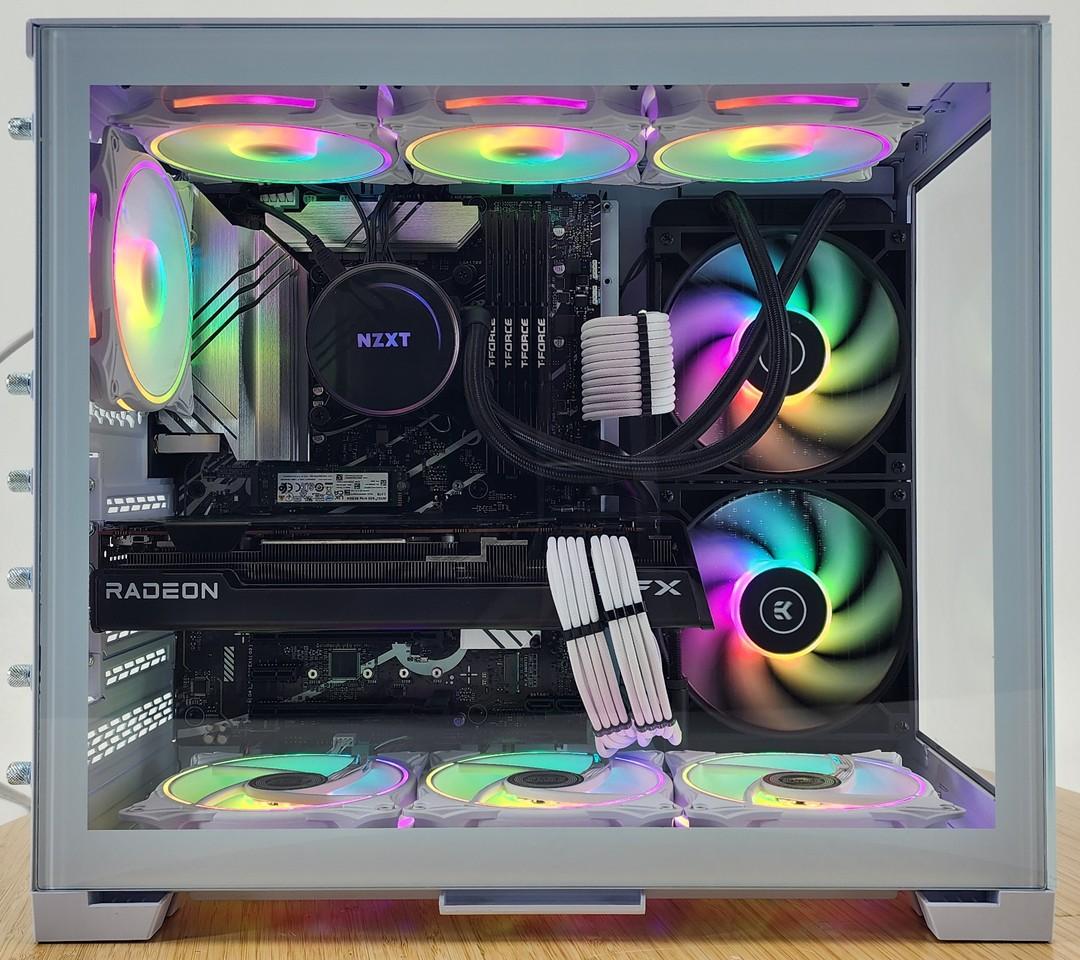 Gaming PC i9-14900K 32GB RAM 2TB SSD RX 7800 XT 16GB Windows 11 Computer