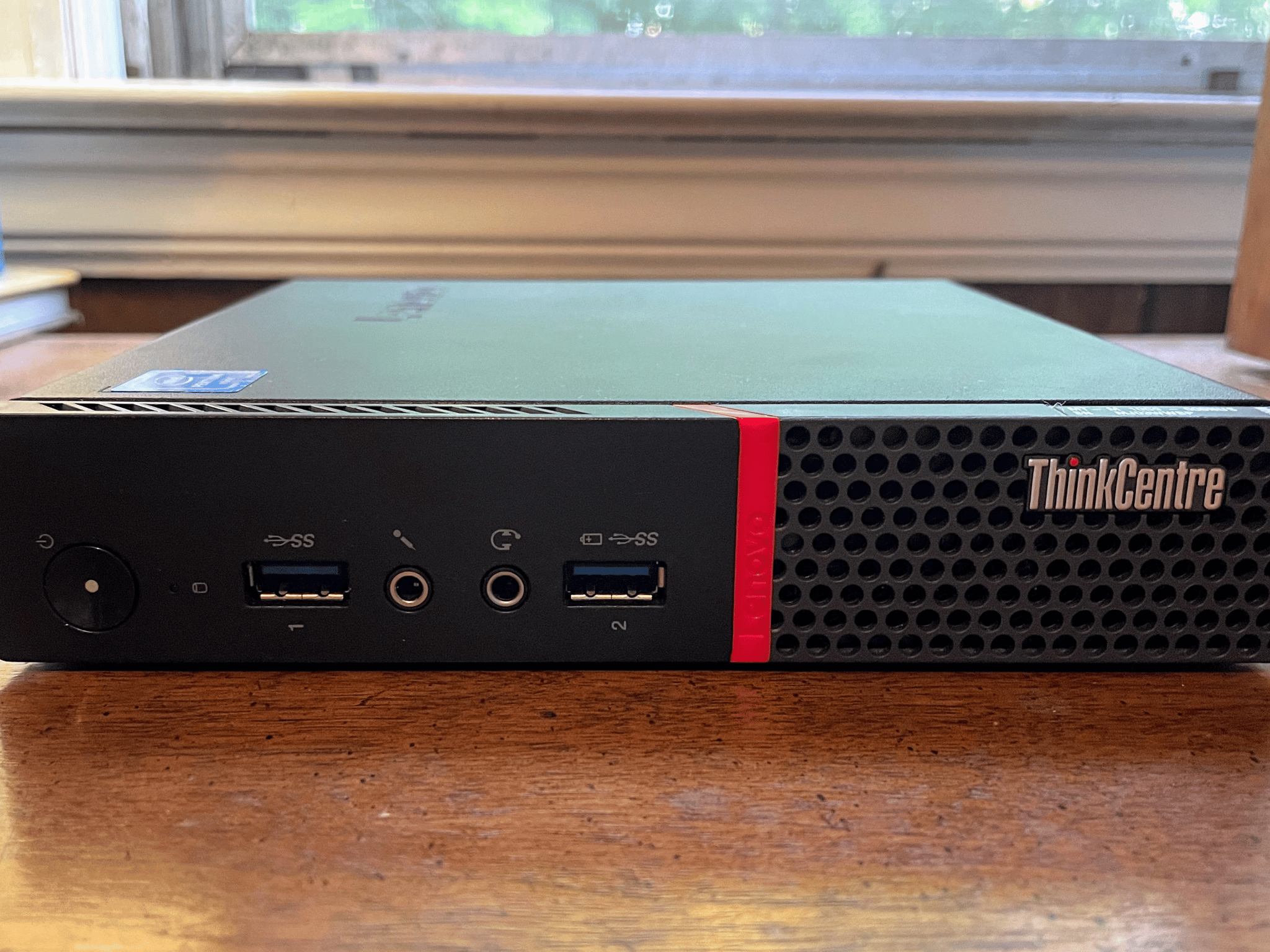Lenovo ThinkCentre M600 8GB Mini PC Retro Gaming Emulation 120GB SSD Win10 Pro