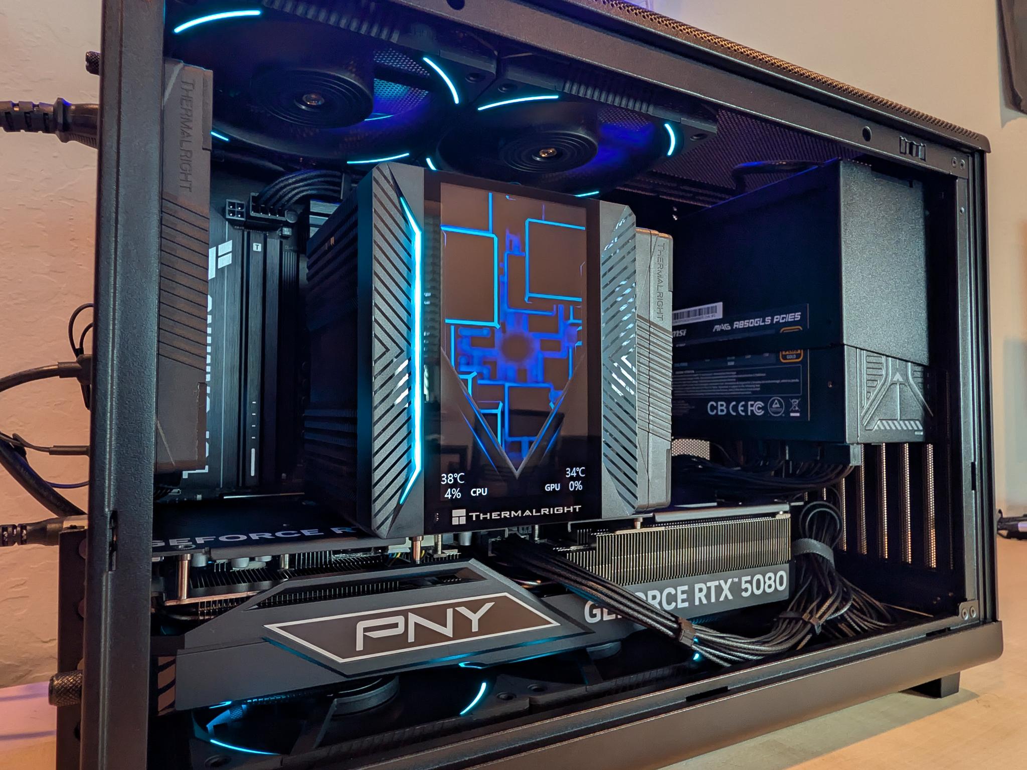 RTX 5080 // Ryzen 9800x3D // 32GB DDR5 // 2TB Gen4 NVMe // WiFi