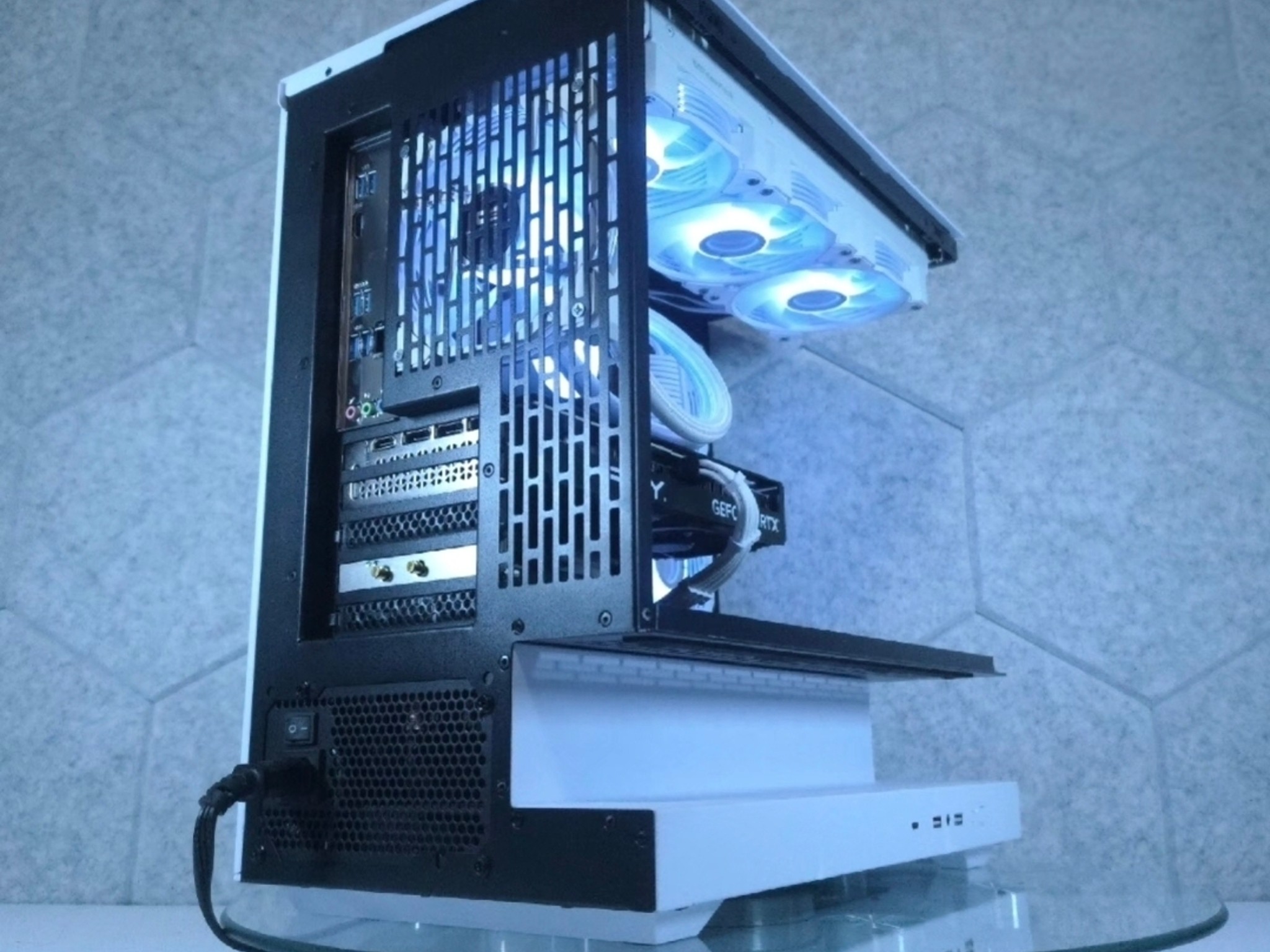🤍RTX 4070 | Core i5 14400F | 1440p Gaming Computer