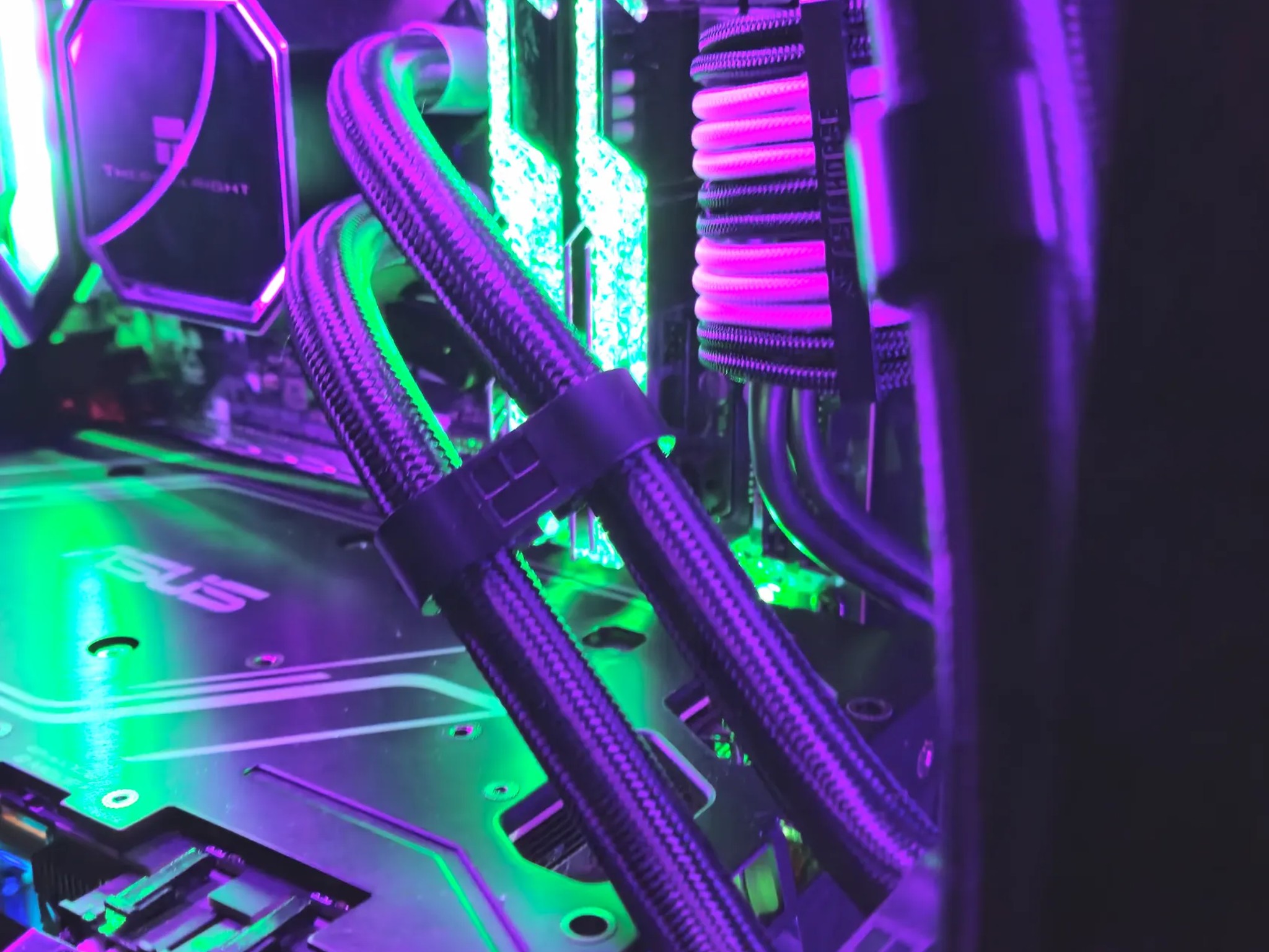 Custom Gaming PC - 5700X3D - RTX 3070 - 32GB Trident Z Royal 4000MHz