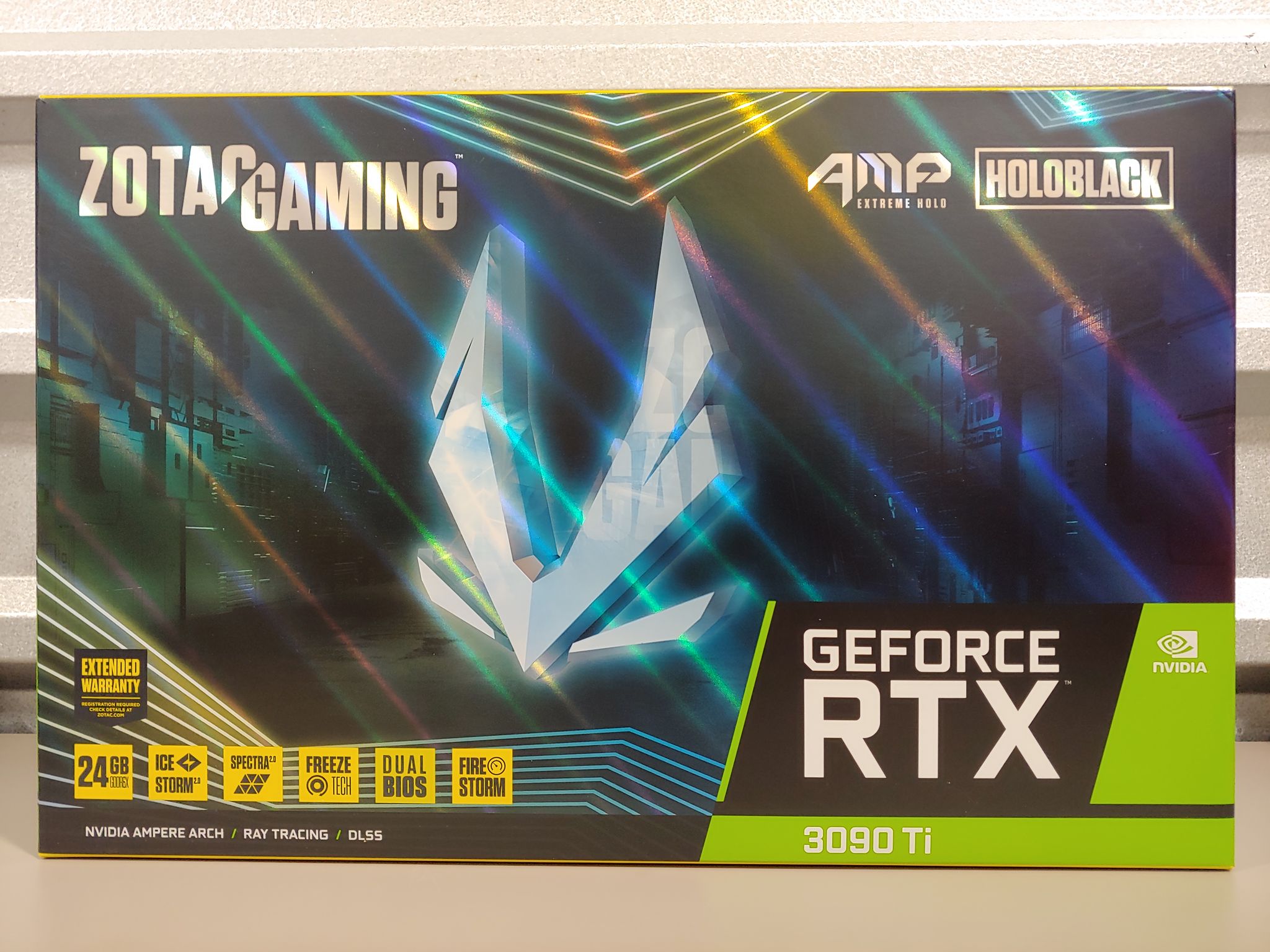 ZOTAC GAMING GeForce RTX 3090 Ti AMP Extreme Holo – 24GB GDDR6X