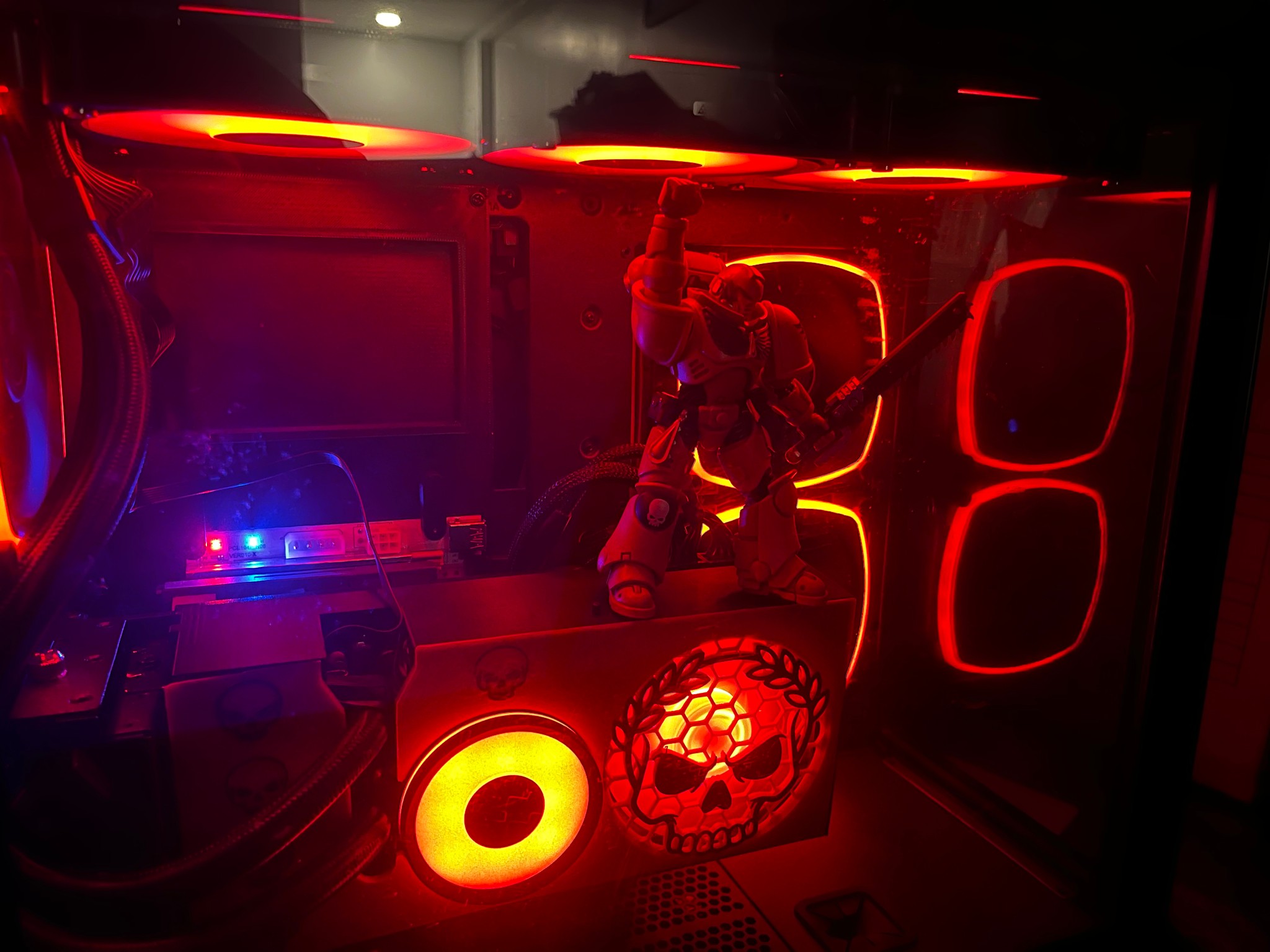 GRIMDARK GeForce RTX 3080 10GB w/ Warhammer 40K Action Figure - Custom Watercooled - UNIQUE