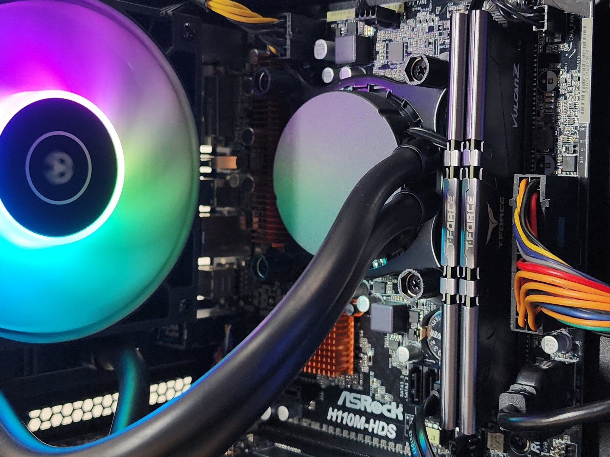 Gaming PC i7-7700 16GB RAM 512GB SSD RTX 3050 6GB Windows 11 Computer