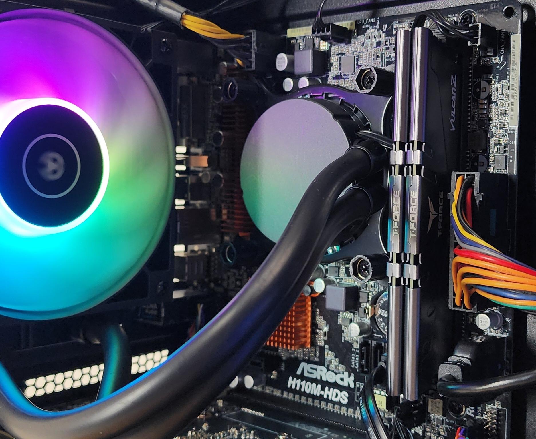 Gaming PC i7-7700 16GB RAM 512GB SSD RTX 3050 6GB Windows 11 Computer