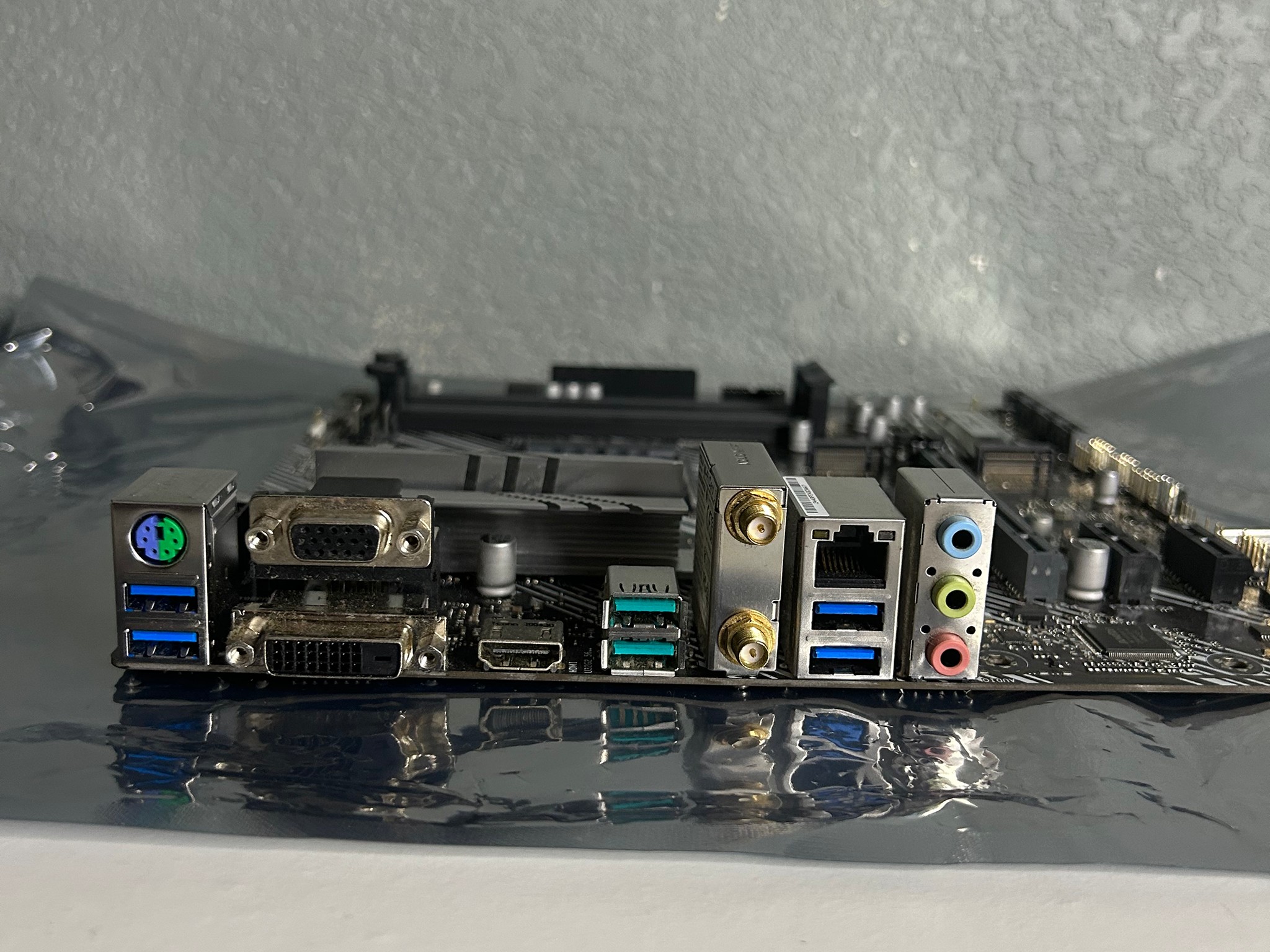 ASUS Prime B550M-A (WI-FI) AMD Ryzen Socket AM4 DDR4 Motherboard