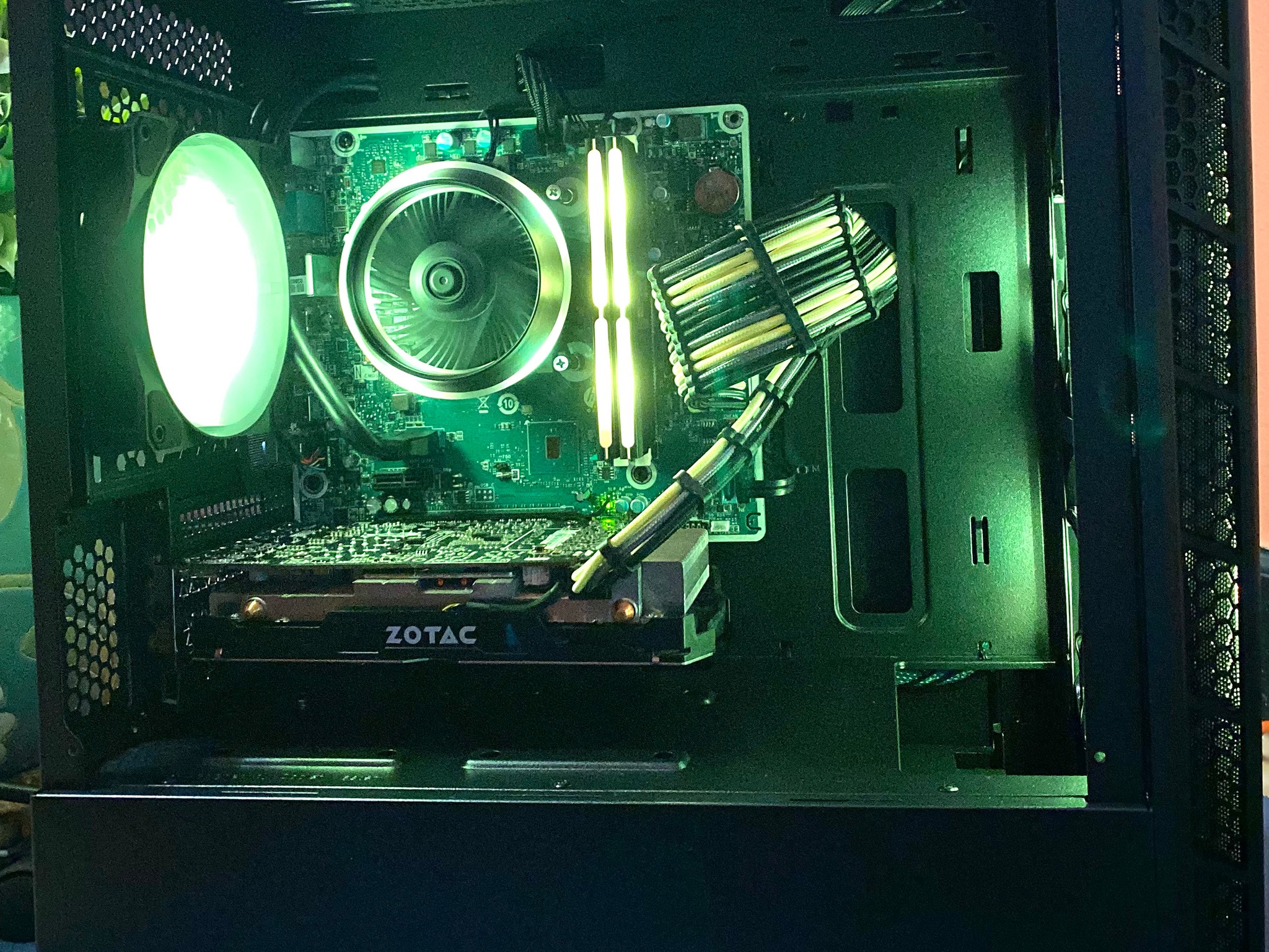 Dark Nitro 💥|I7-6700 |GTX 1060 6GB| 16GB DDR4 RAM| 1TB SSD| Windows 11