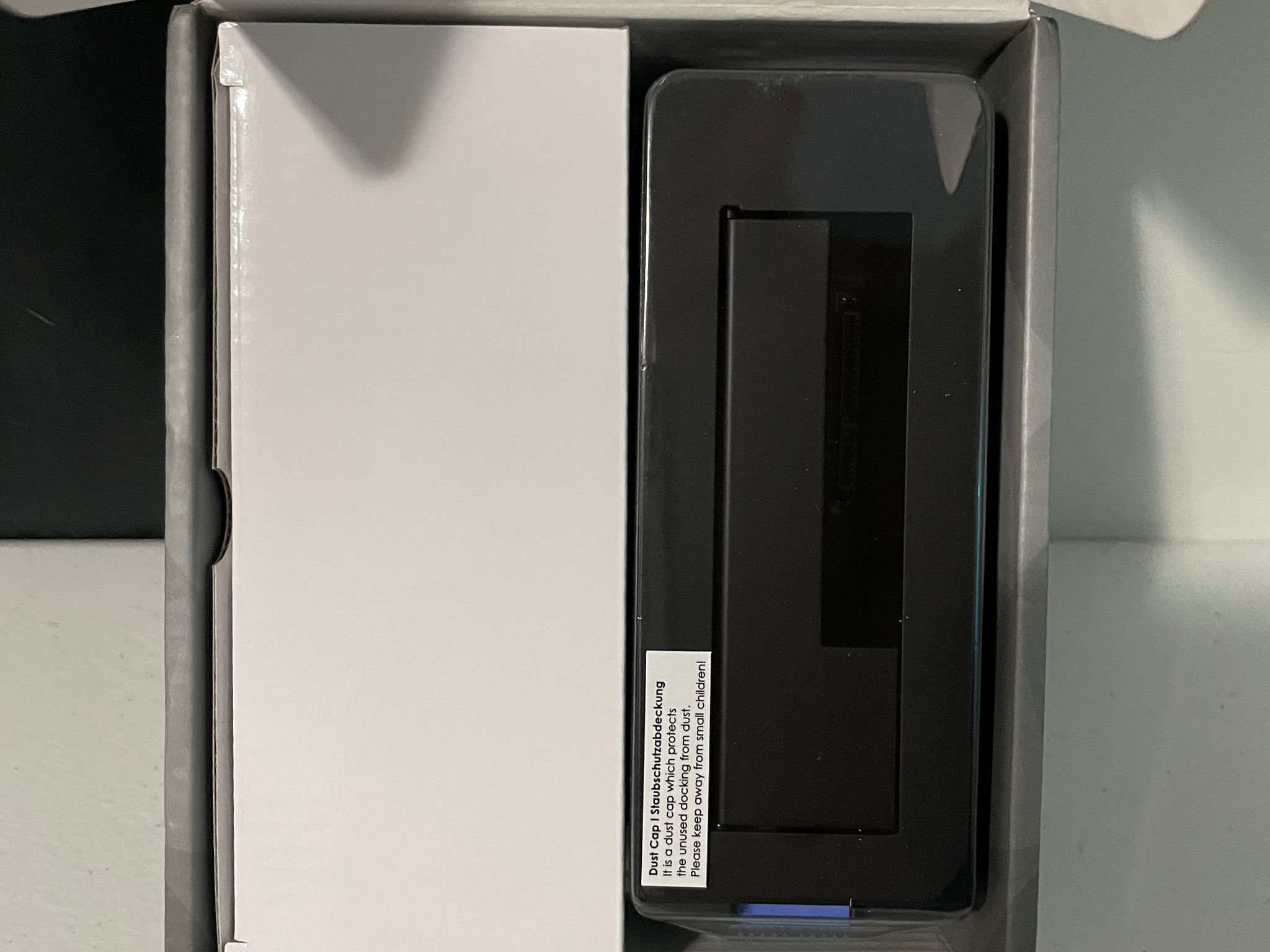 SABRENT(DS-UNHC) Docking Station: M.2 PCIe/NVMe & SATA 2.5/3.5-Inch SSD/HDD