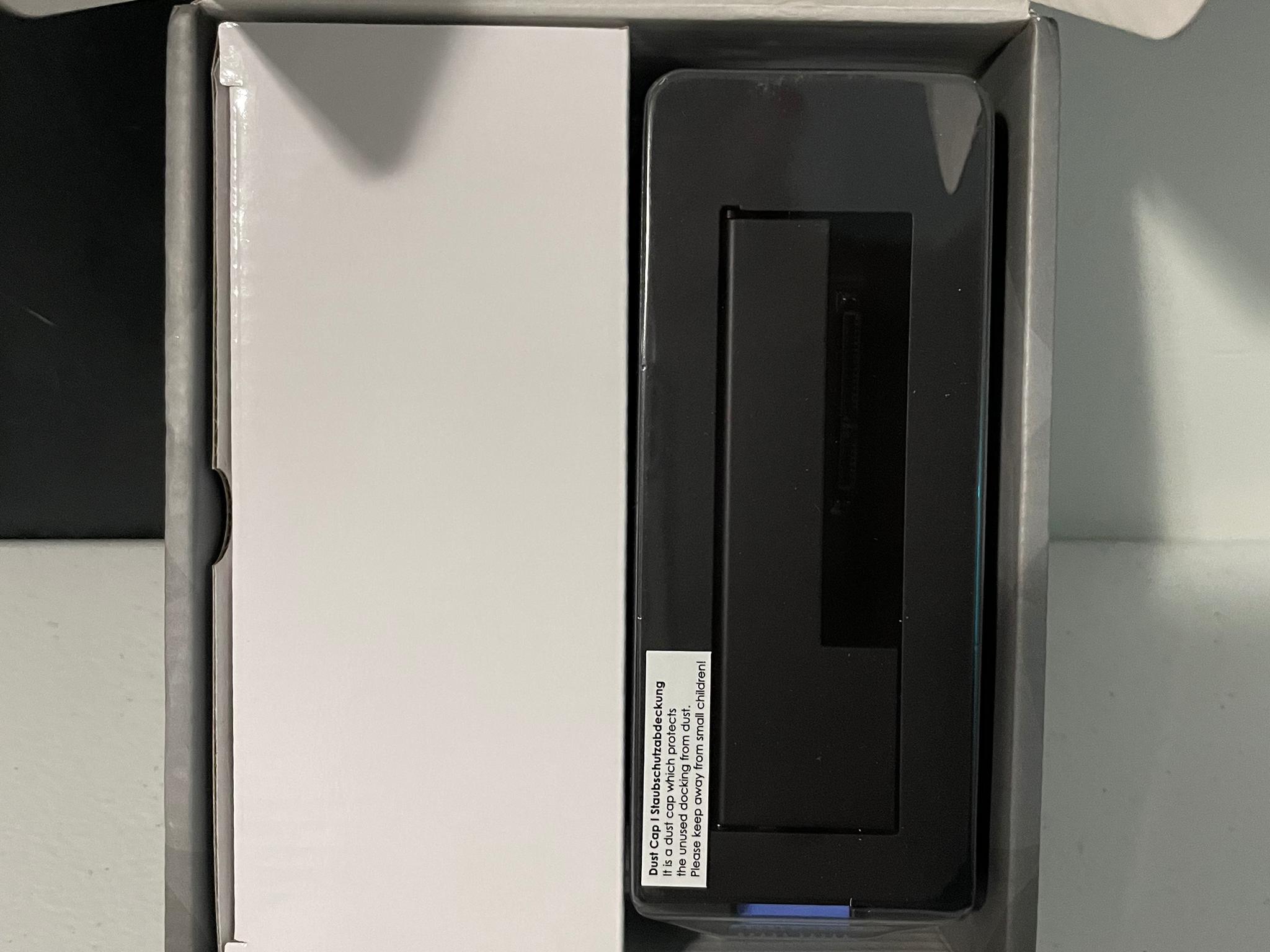 SABRENT(DS-UNHC) Docking Station: M.2 PCIe/NVMe & SATA 2.5/3.5-Inch SSD/HDD