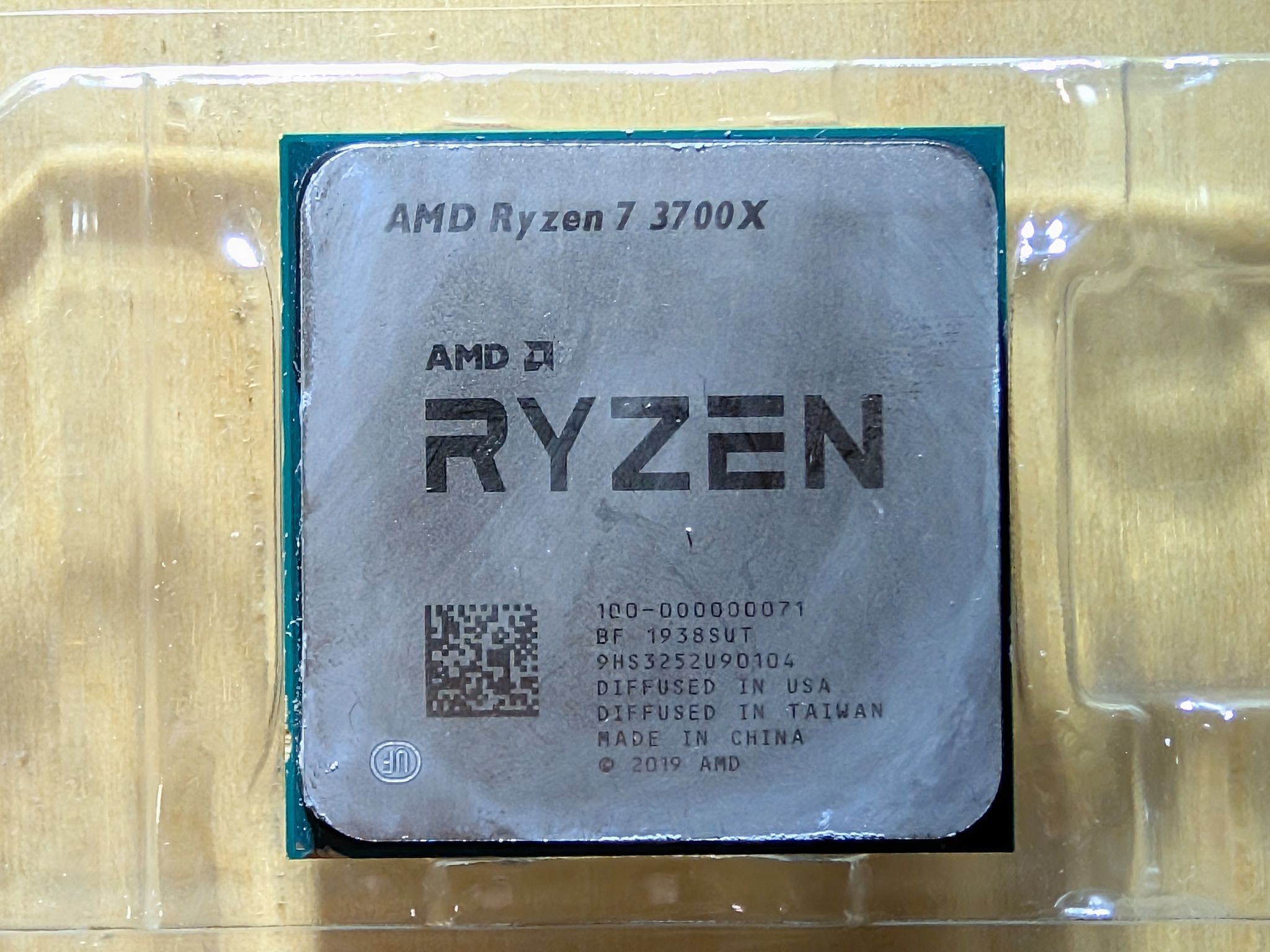 AMD Ryzen 7 3700X - ONE BROKEN PIN SOLD AS-IS