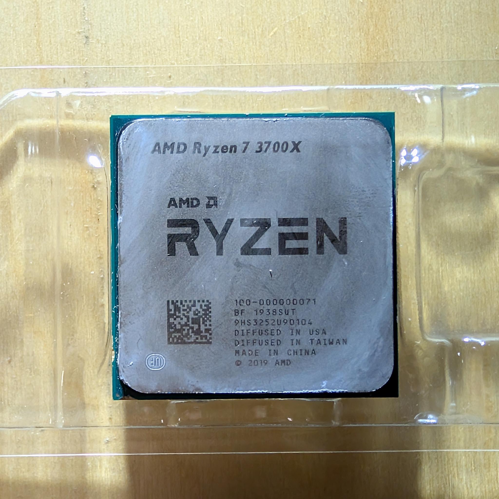 AMD Ryzen 7 3700X - ONE BROKEN PIN SOLD AS-IS