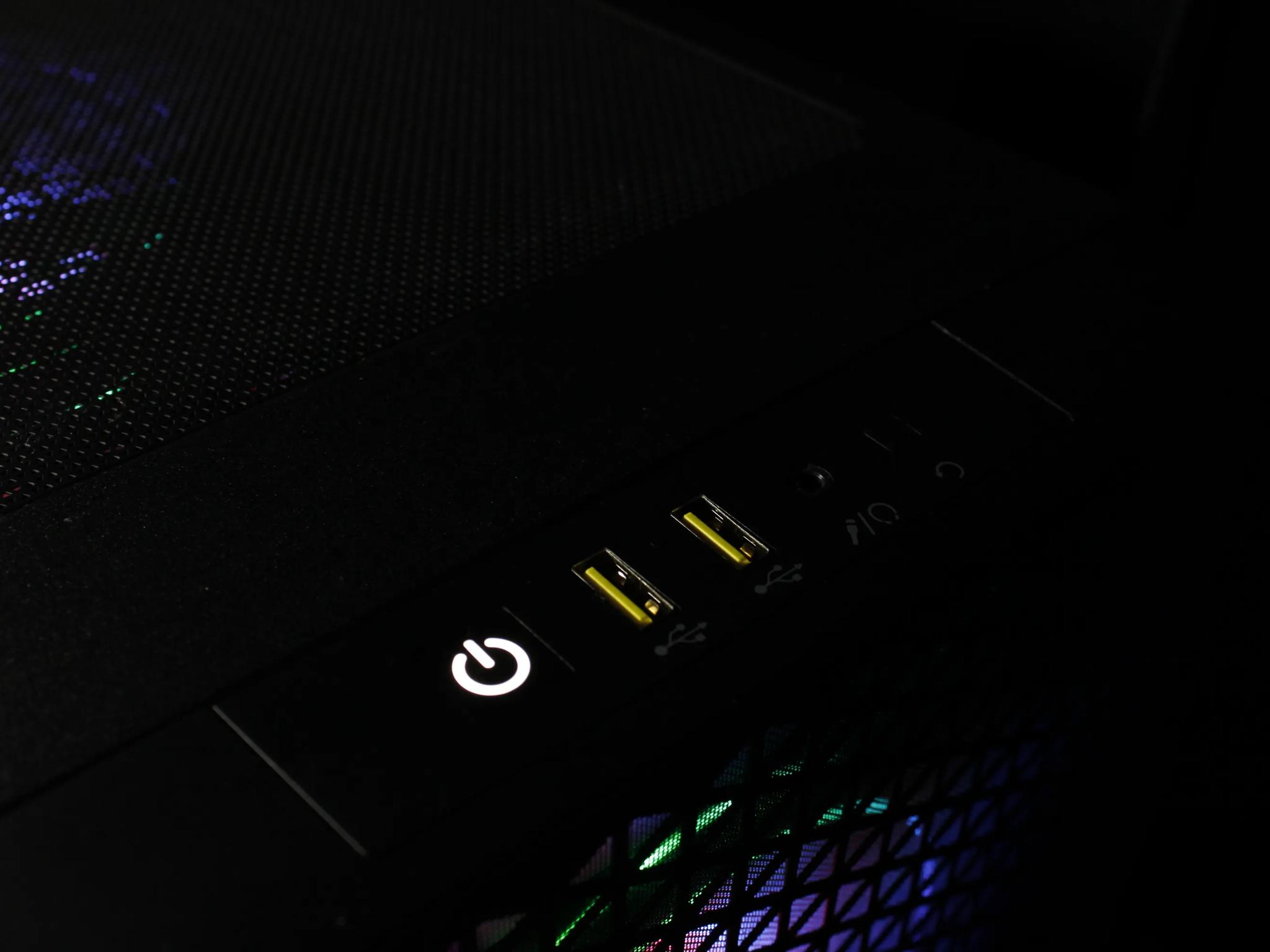 Budget RGB 1080p Gaming PC