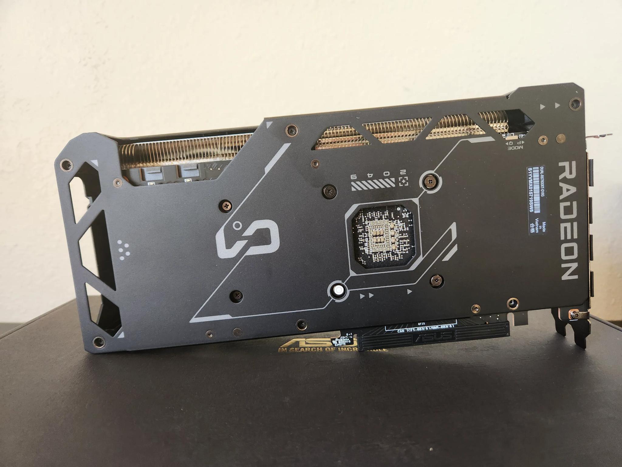 ASUS Dual OC Radeon RX 7800 XT 16GB