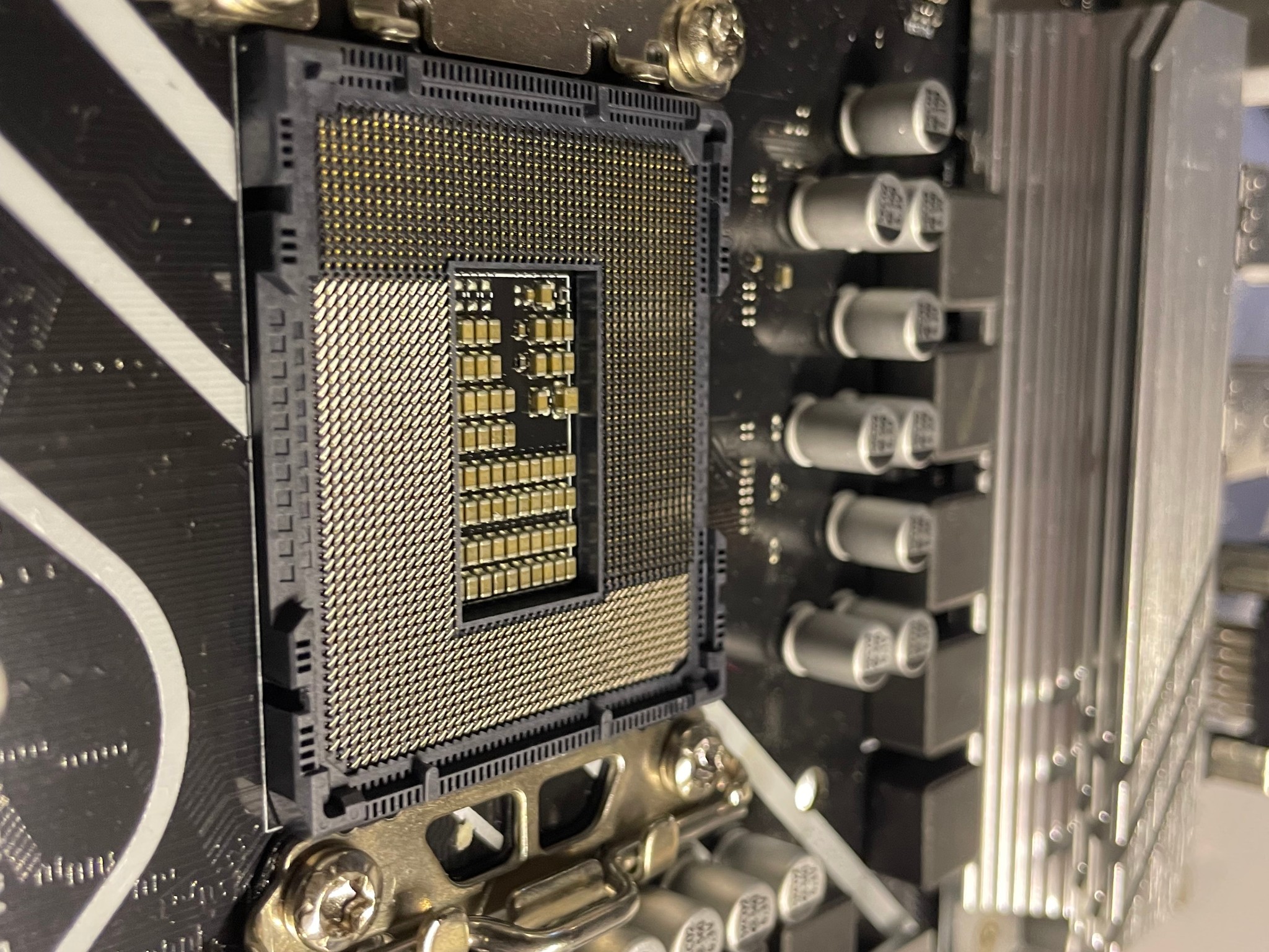 Motherboard combo- Intel i3-12100f | Stock cooler | Asus Prime B660-Plus D4