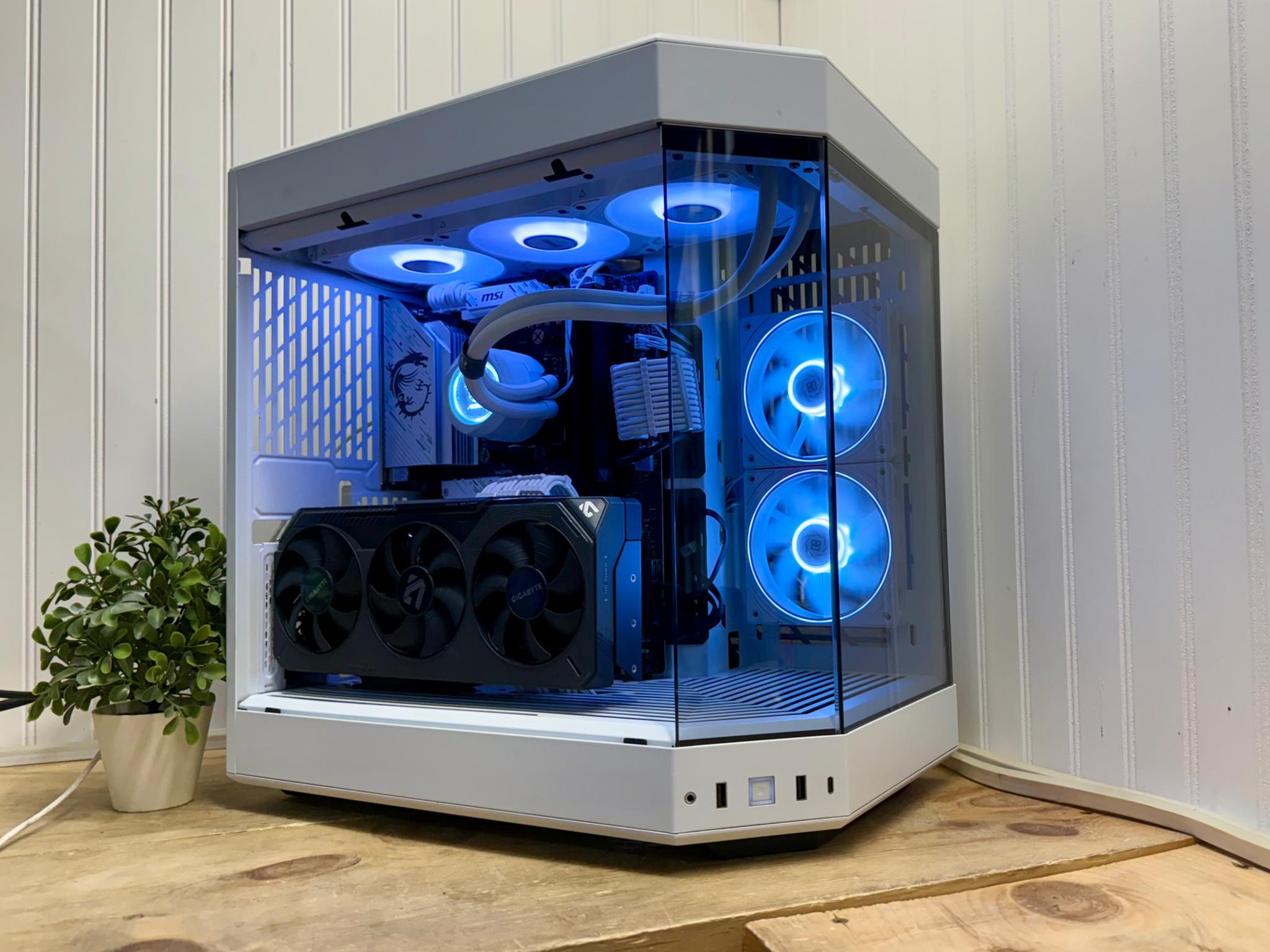 WHITE DRAGON  1440p /4k Gaming PC 7700x/9070XT/32g ddr5/x670E/1000w PSU /3 TB Storage/360mm AIO