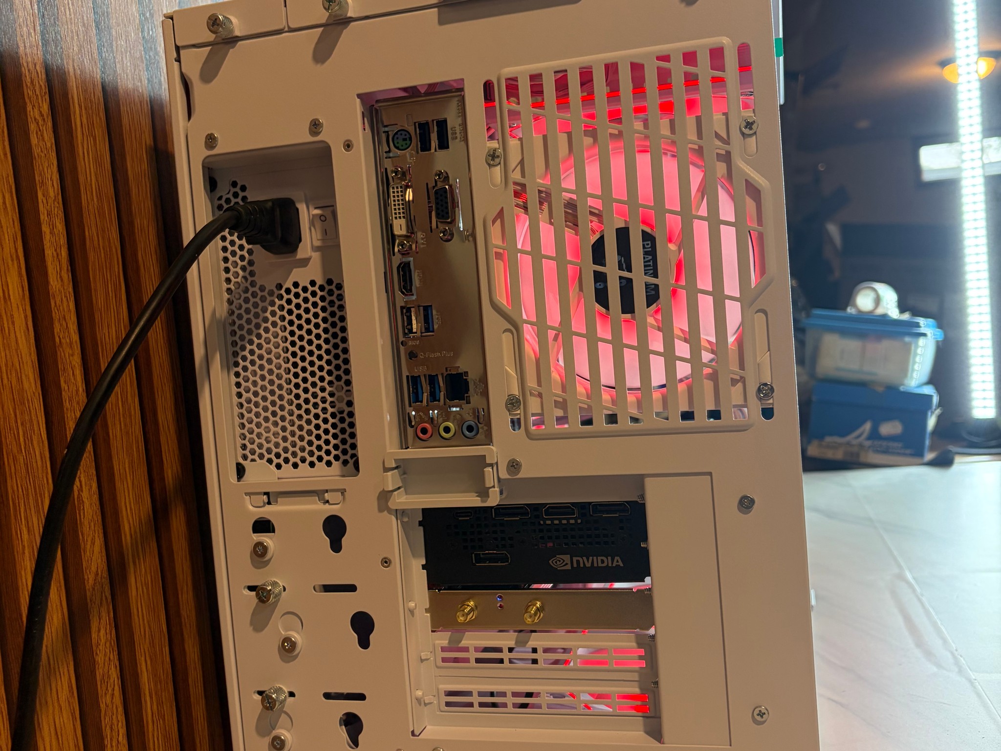 RTX 2070 SUPER | RYZEN 5 5500 | 16GB DDR4 | 500GB SSD | 360MM AIO | 600W