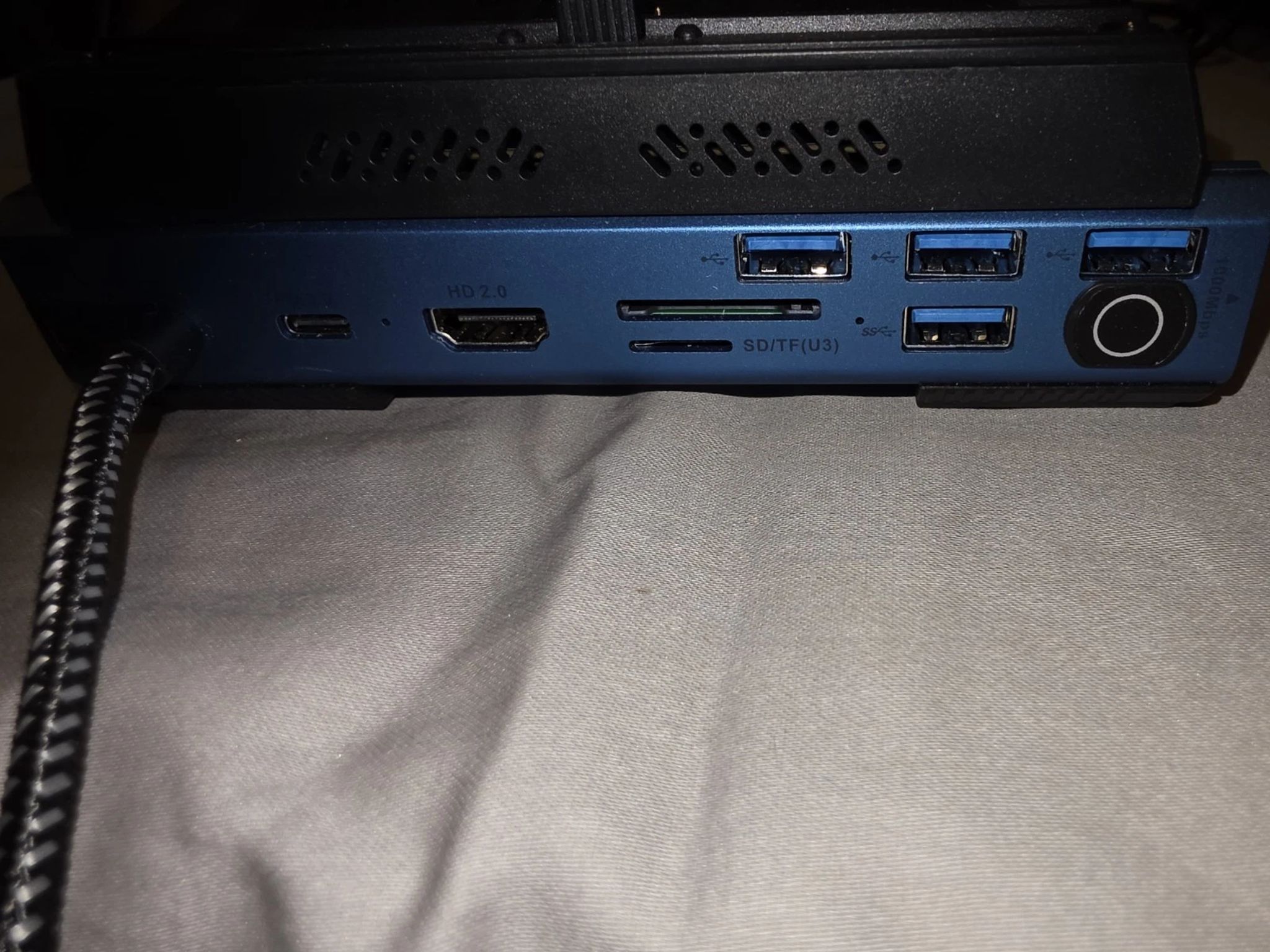 Lenovo Legion Go 8.8" AMD Ryzen Z1 Extreme 16GB 1TB SSD w/ Docking Station