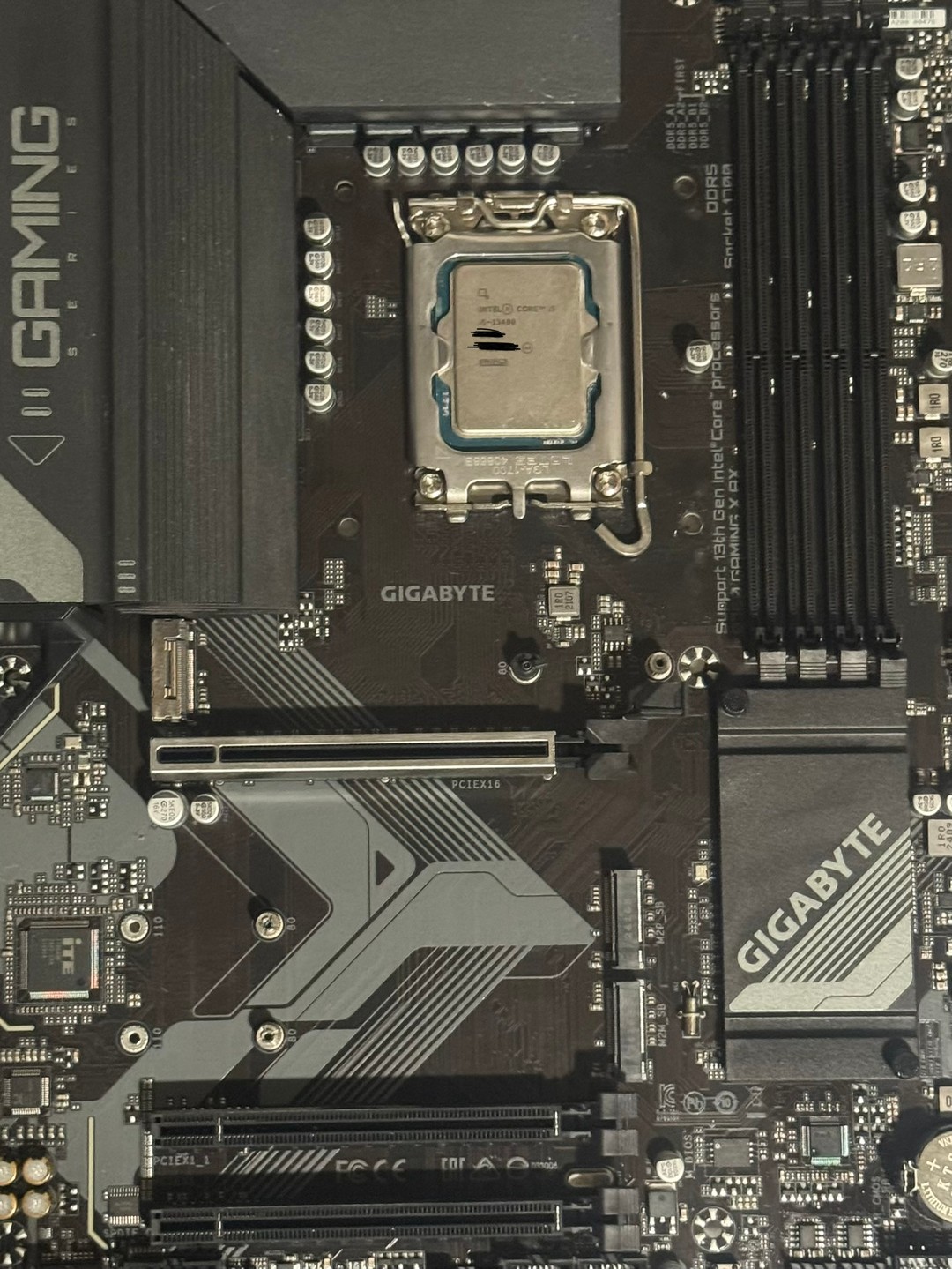 Intel i5 13400 | B760 Gigabyte Gaming X AX DDR5 | Motherboard/CPU