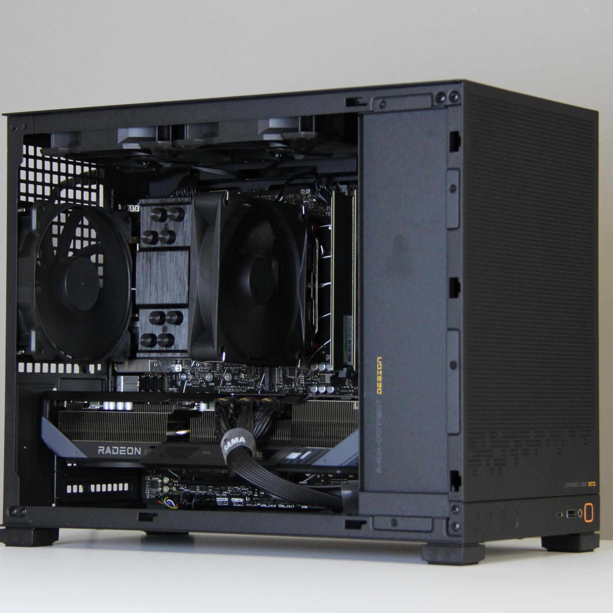 StealthForce X – Ryzen 7 7800X3D | RX 9070 XT | Max Performance | No RGB