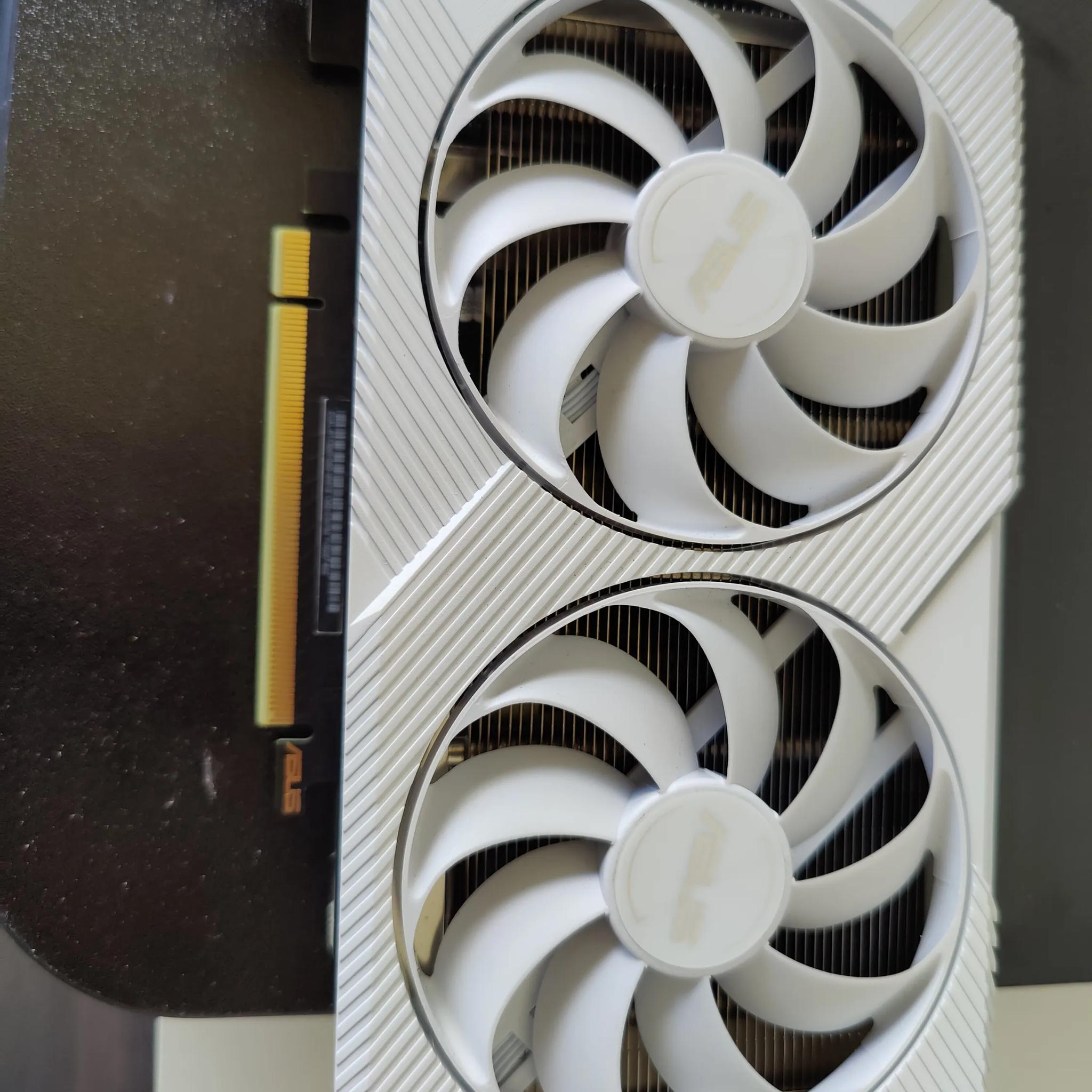Asus RTX 3060 OC Dual white