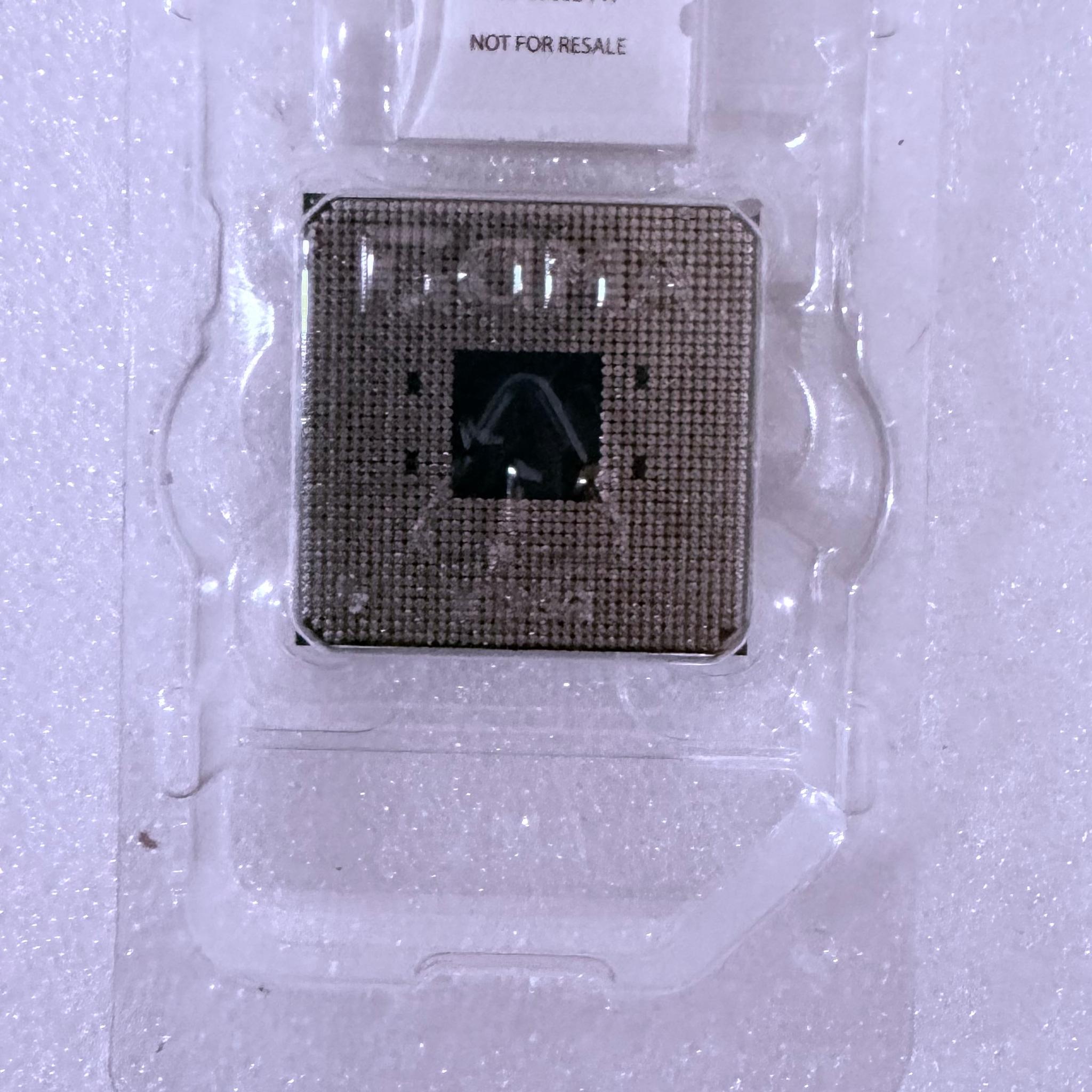 AMD Ryzen 7 3700X Free Shipping