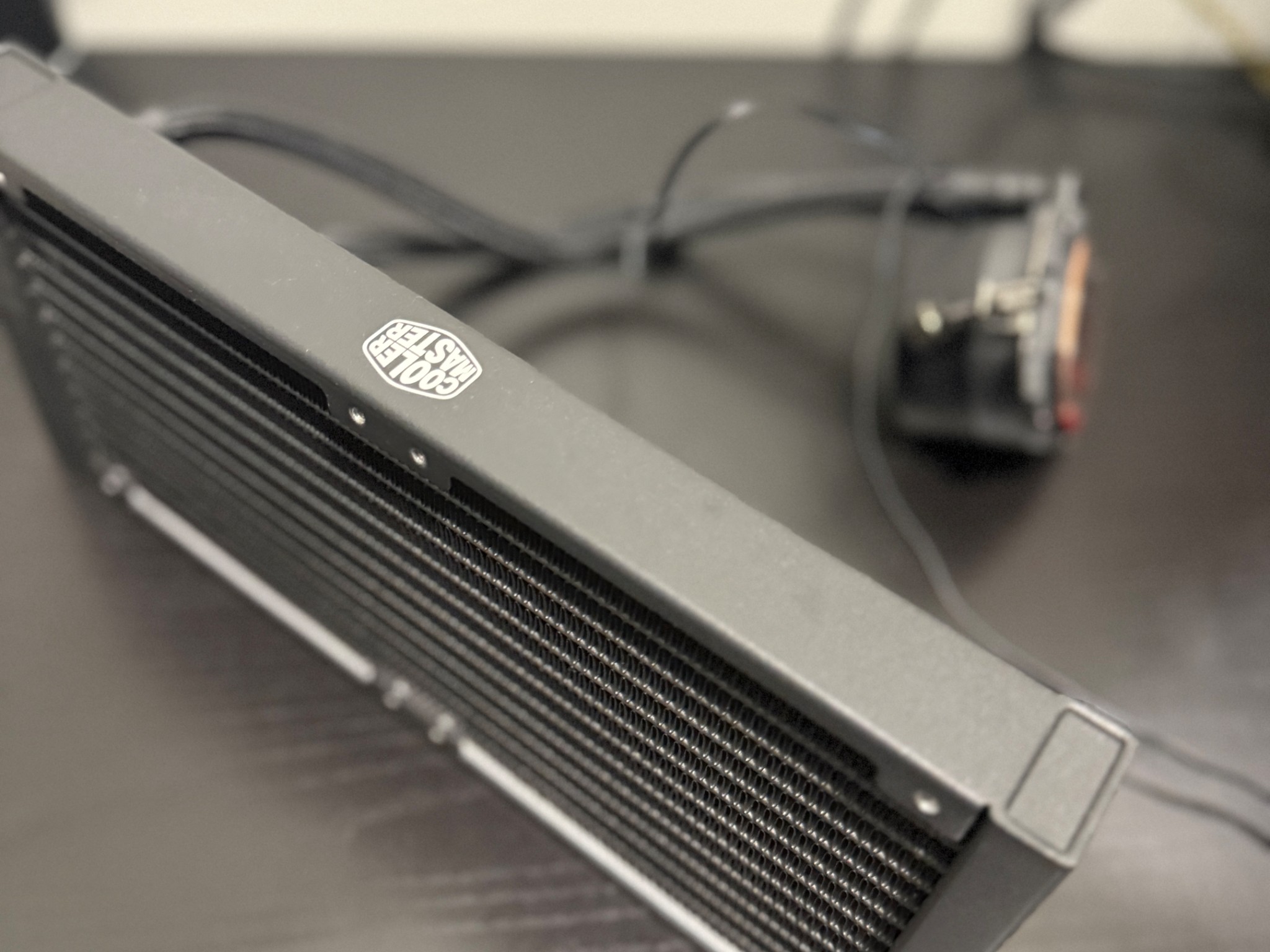 Cooler Master Liquid Cooler AM5/AM4 ML240L RGB V2 (NO FANS)