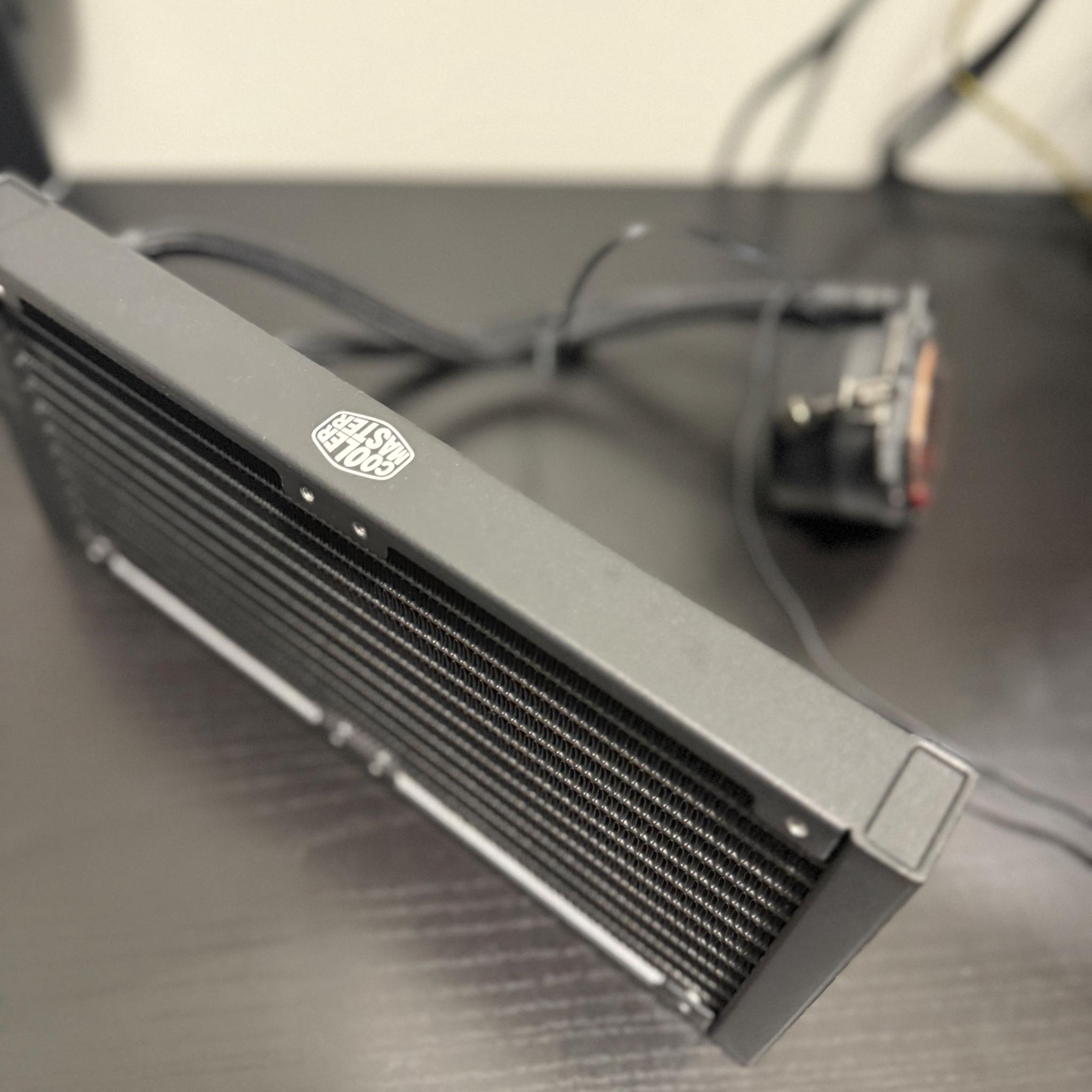 Cooler Master Liquid Cooler AM5/AM4 ML240L RGB V2 (NO FANS)