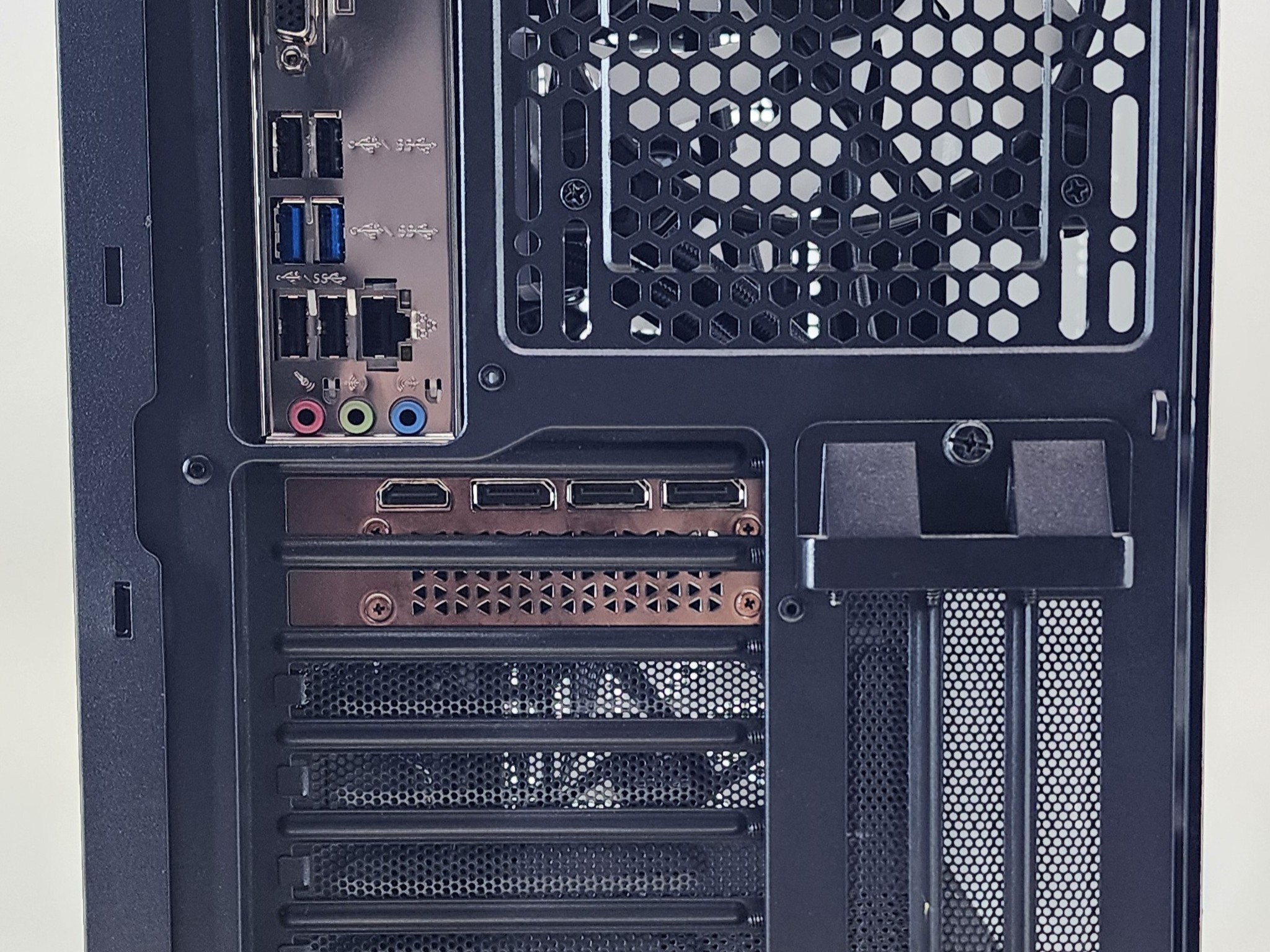 Gaming PC i7-11700KF 32GB RAM 1TB SSD RTX 4060 Ti 8GB Windows 11 Computer