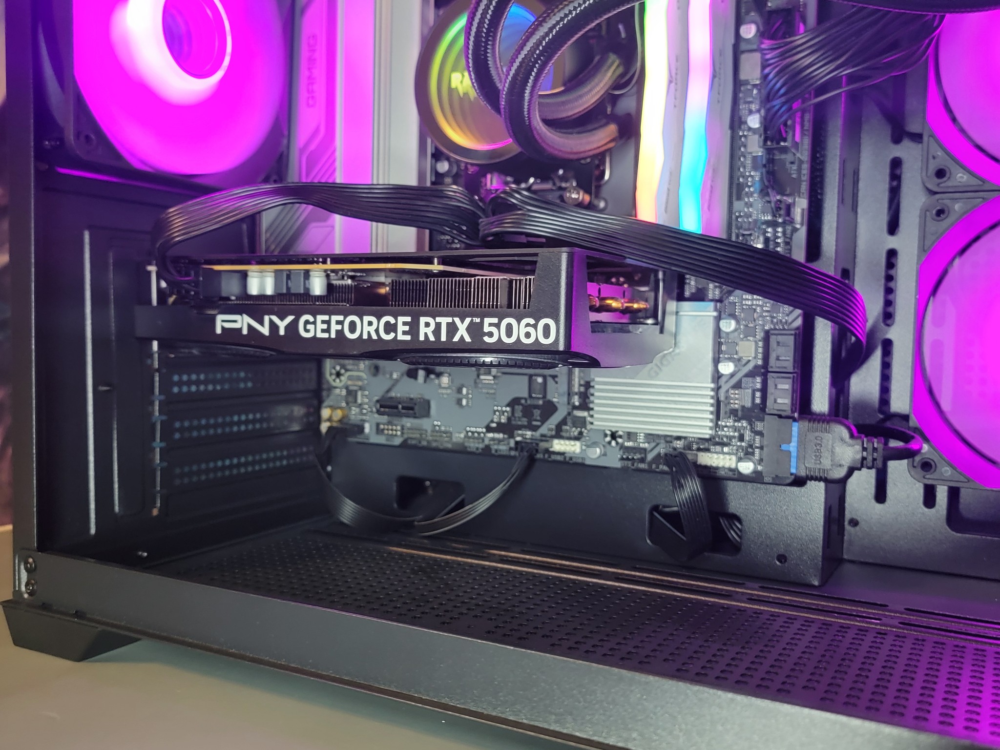 PNY RTX 5060 8GB + Ryzen 7600x PC Build #42