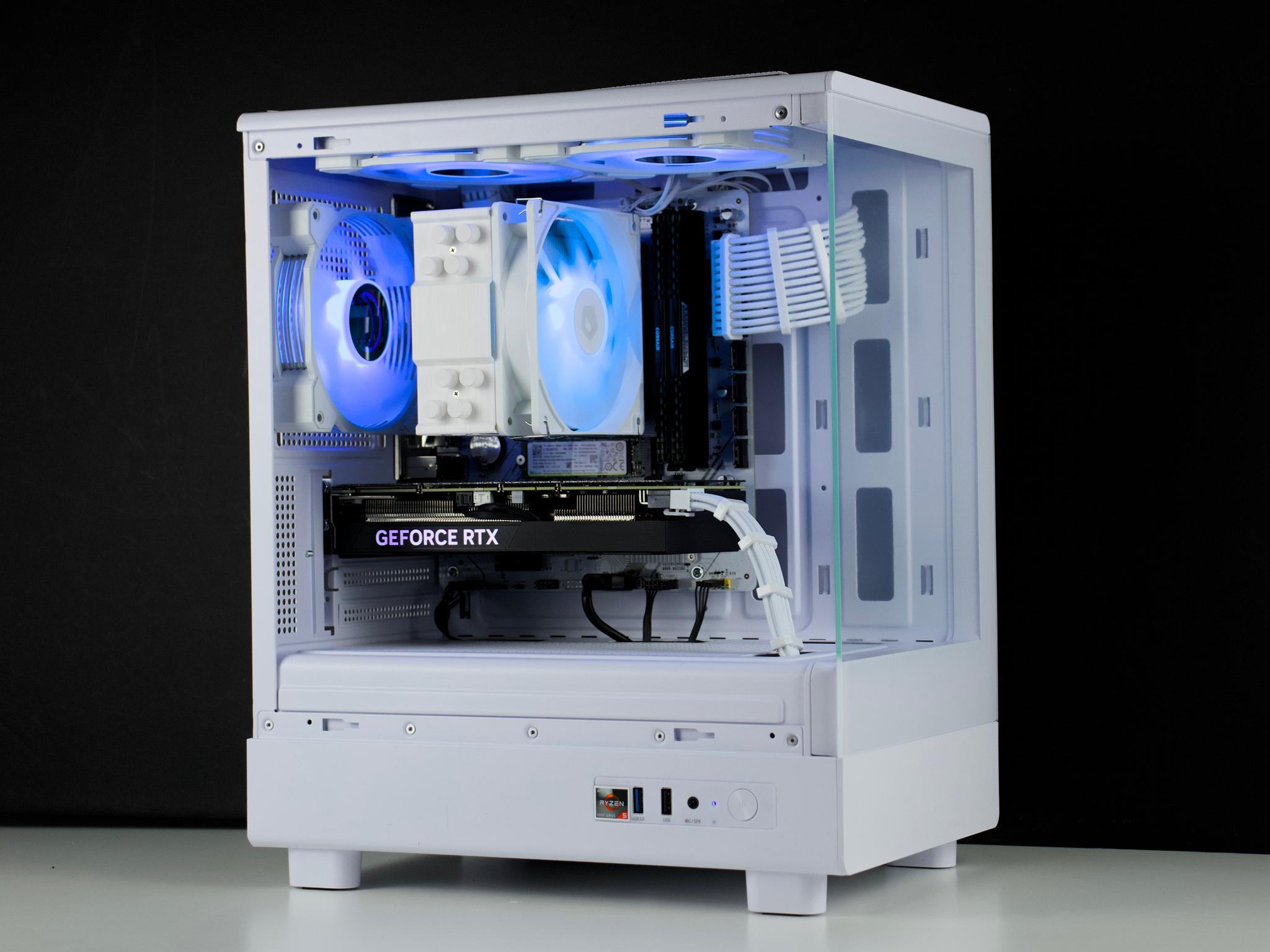 🧊❄️🧊 White Gaming PC – RTX 4060 TI, Ryzen 5 5600X, 32GB RAM, 1TB SSD - WiFi, BlueTooth 🧊❄️🧊