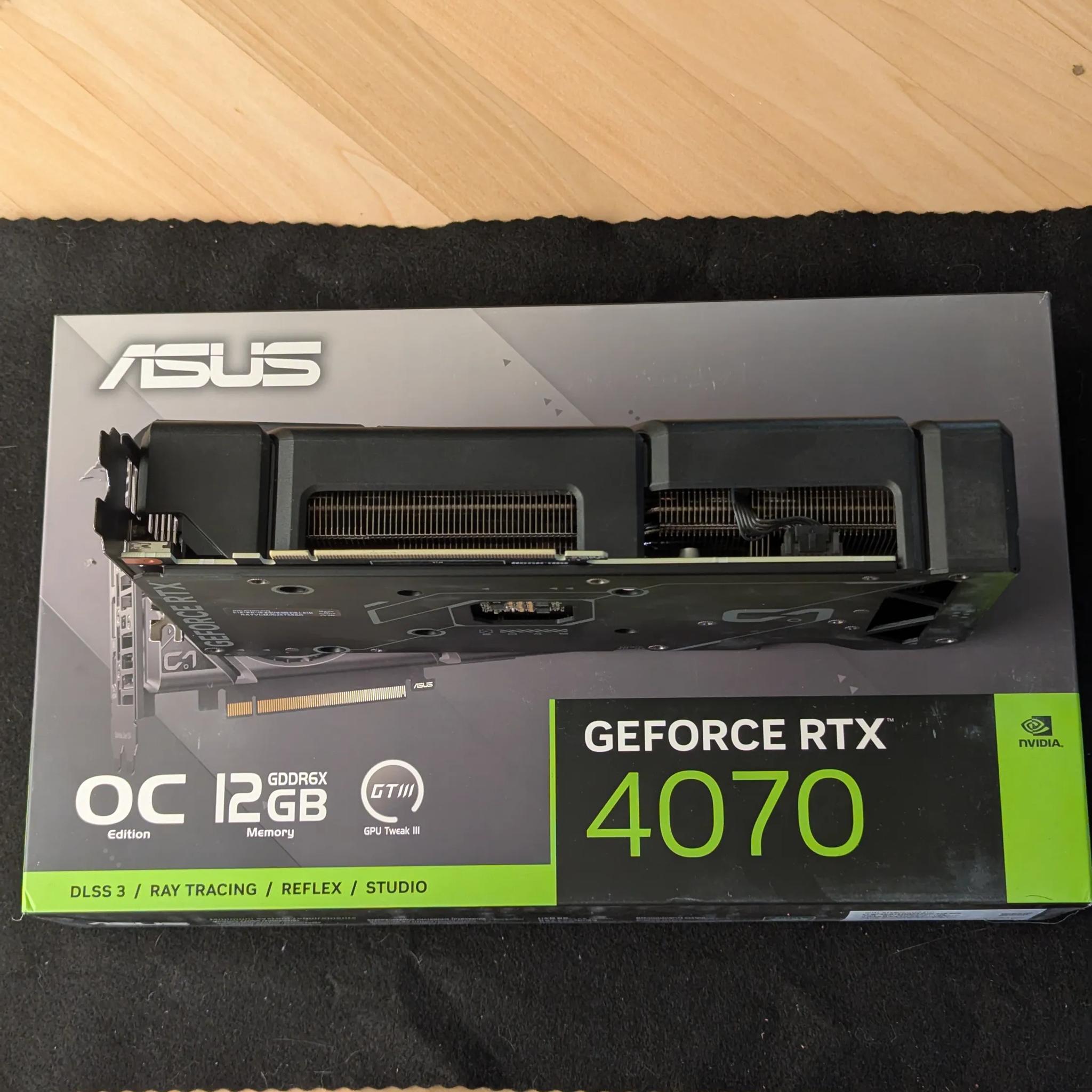 4070 12GB ASUS Dual GeForce RTX – Compact Powerhouse for 1440p & 4K 🧊