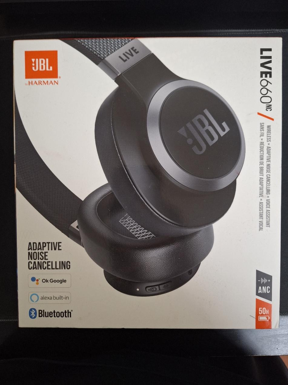 JBL LIVE 660 NC Headphones