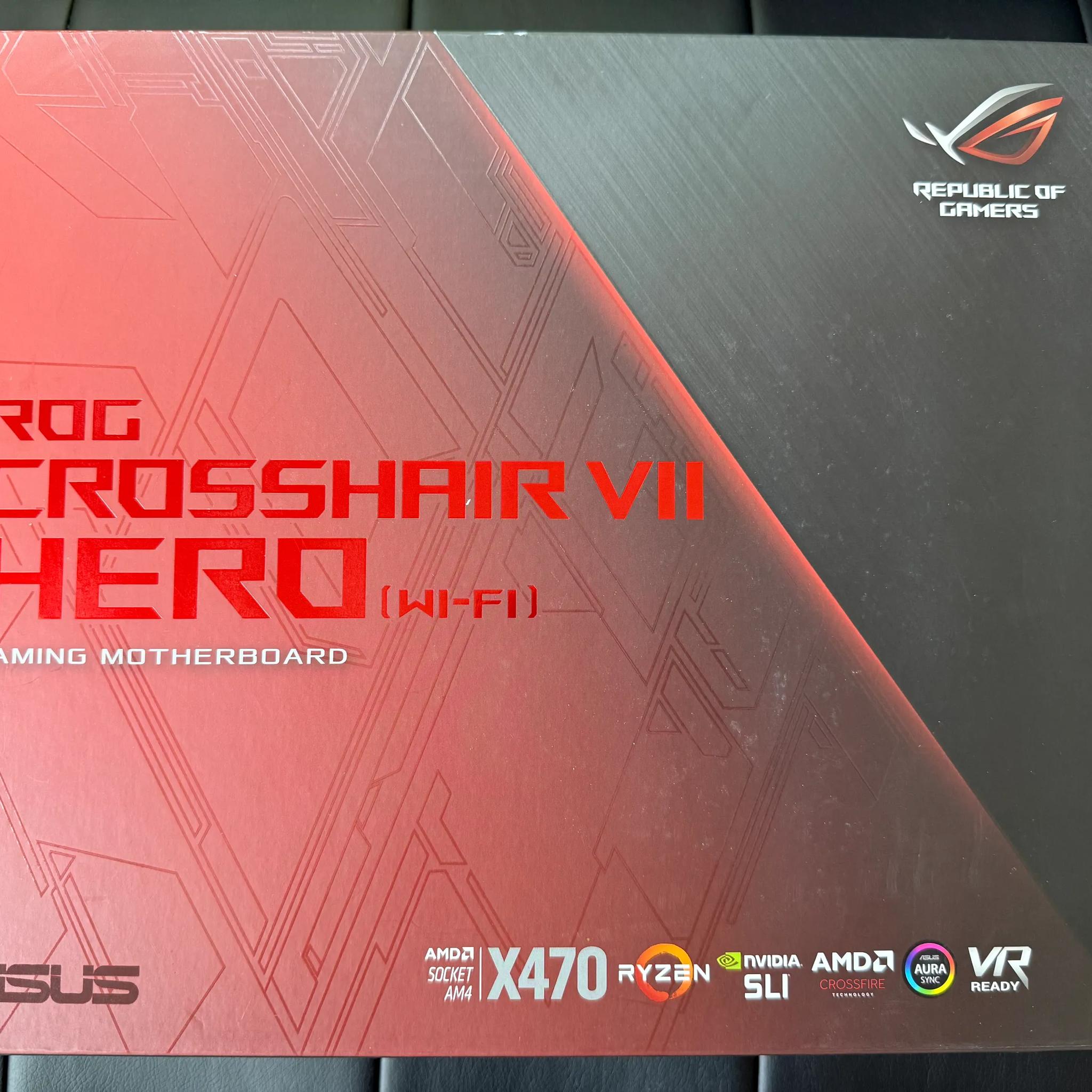 Asus ROG Crosshair VII AMD X470 ATX Gaming WiFi Motherboard