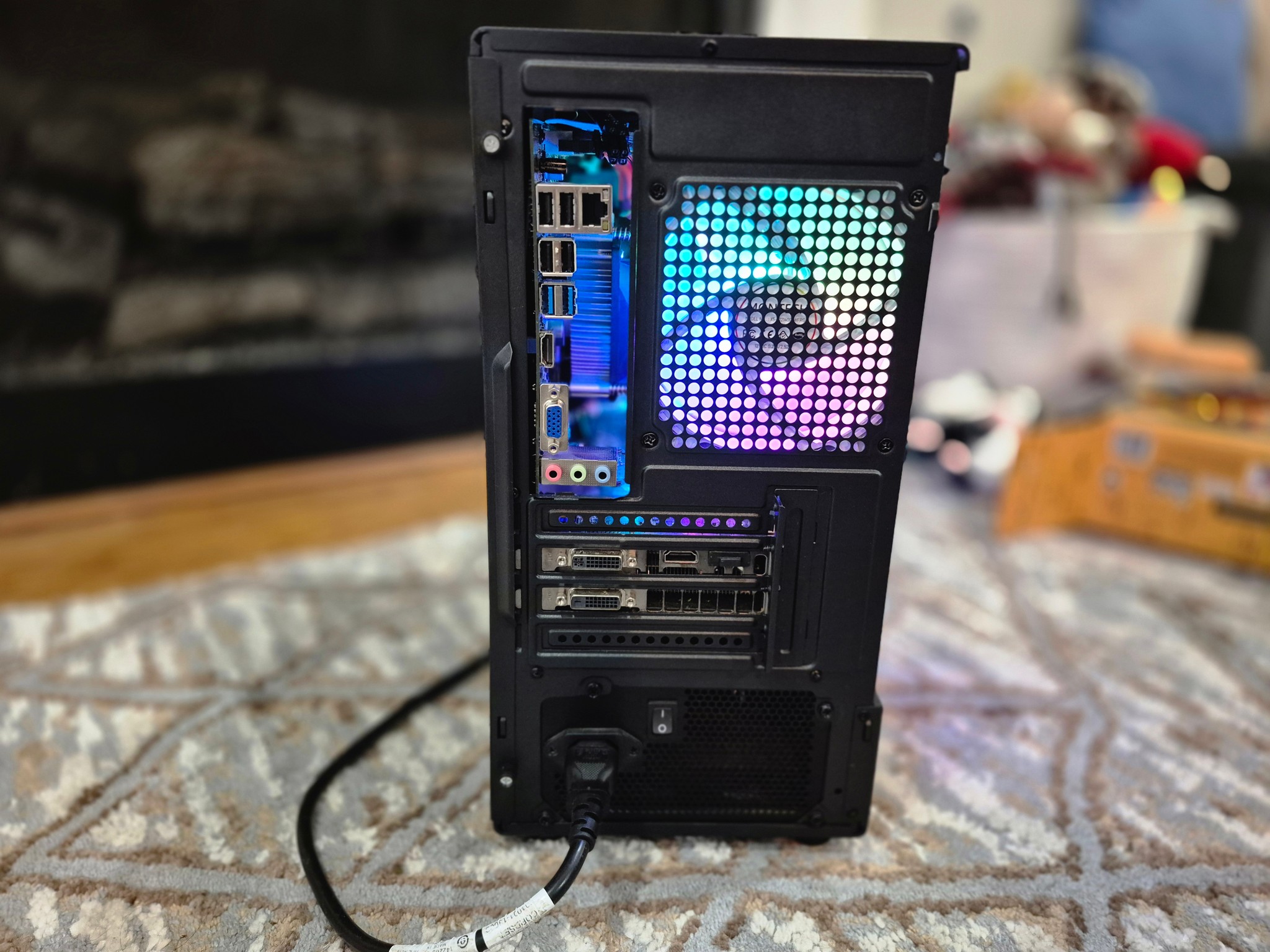 Ultra Budget | 80 FPS Fortnite | i5-4570S, 16GB RAM, GTX 760 2GB, 480GB SSD, Win10, WiFi